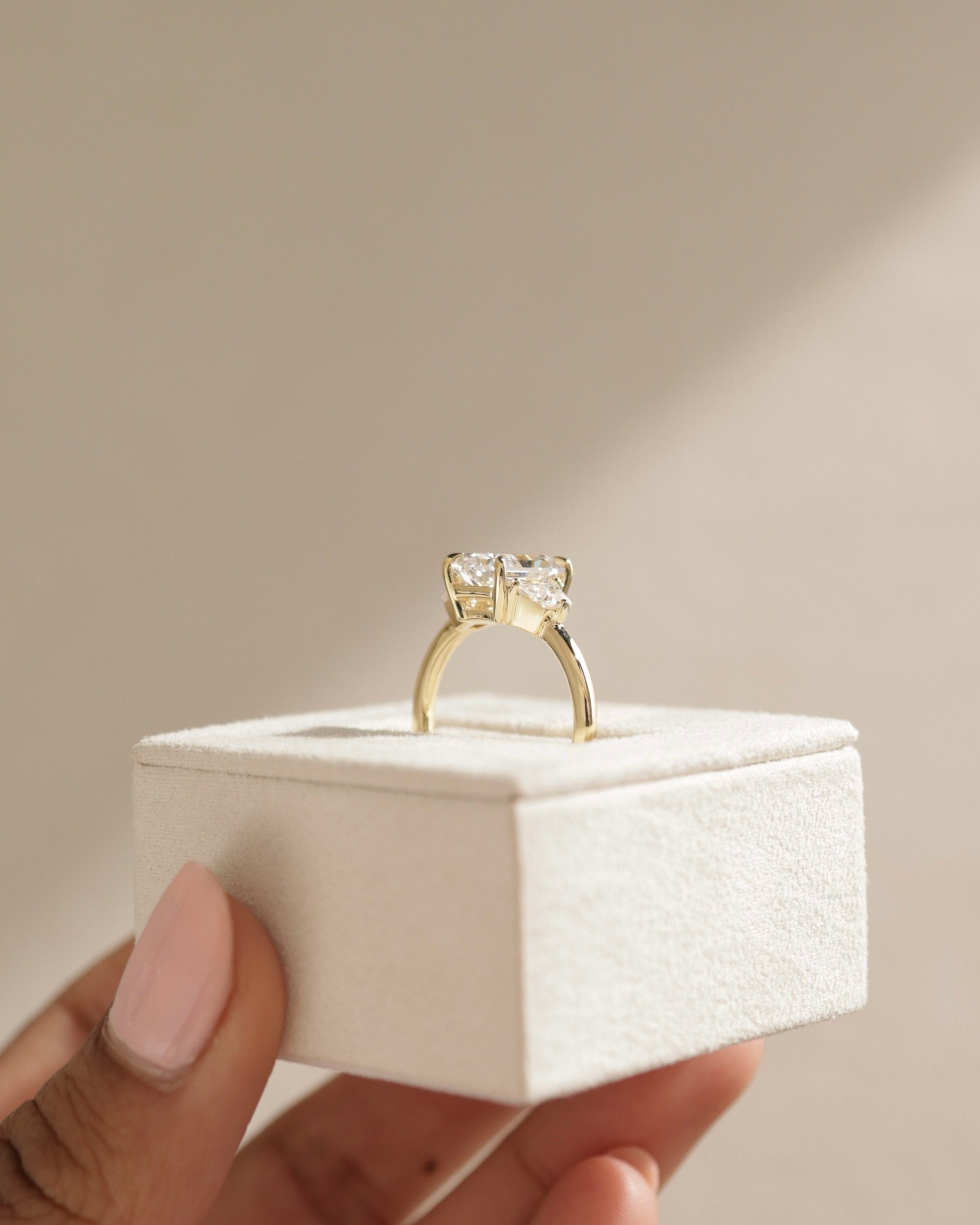 2.0 CT Radiant Cut Moissanite Three Stone Engagement Ring