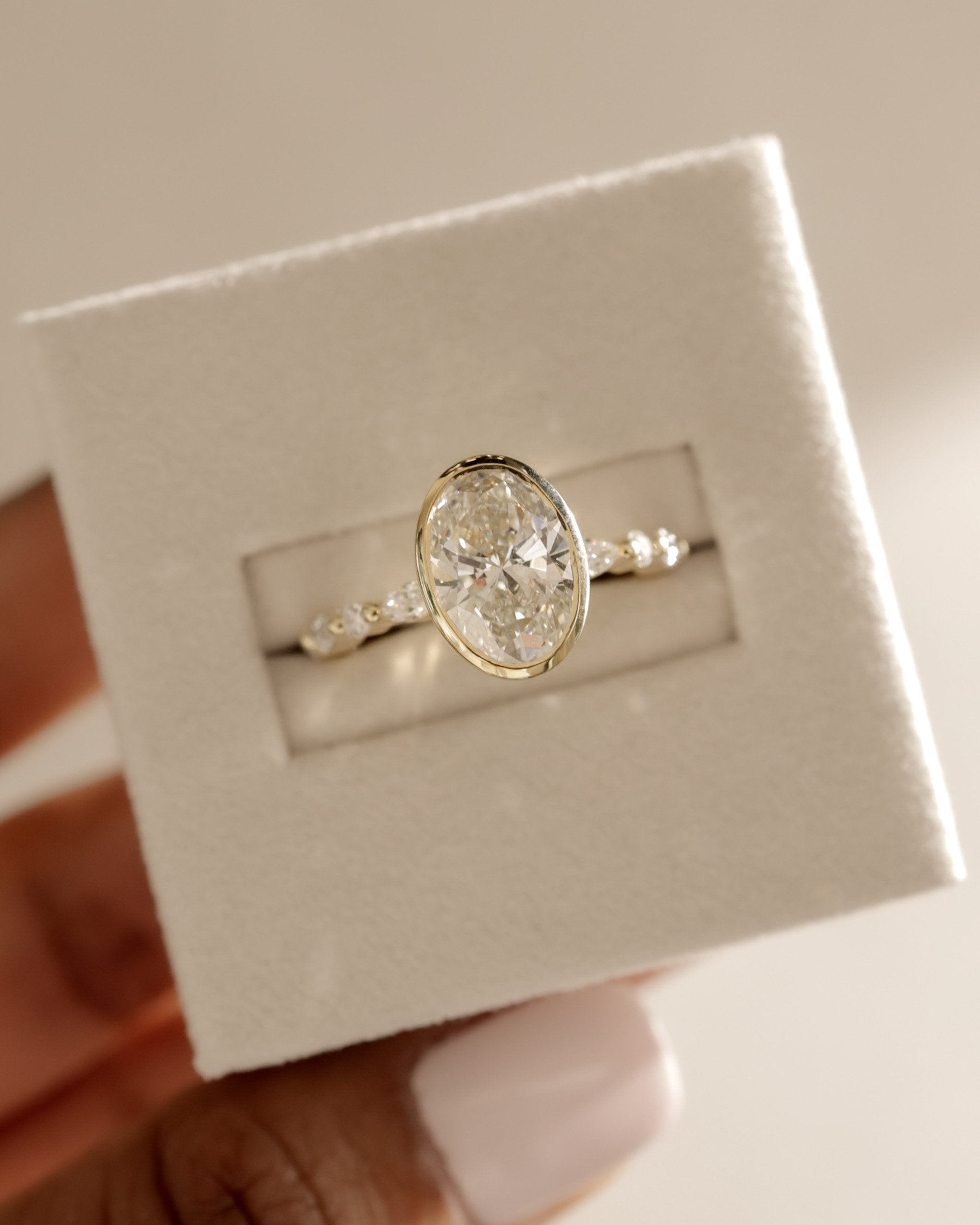 2.0 CT Oval Cut Moissanite Bezel Engagement Ring