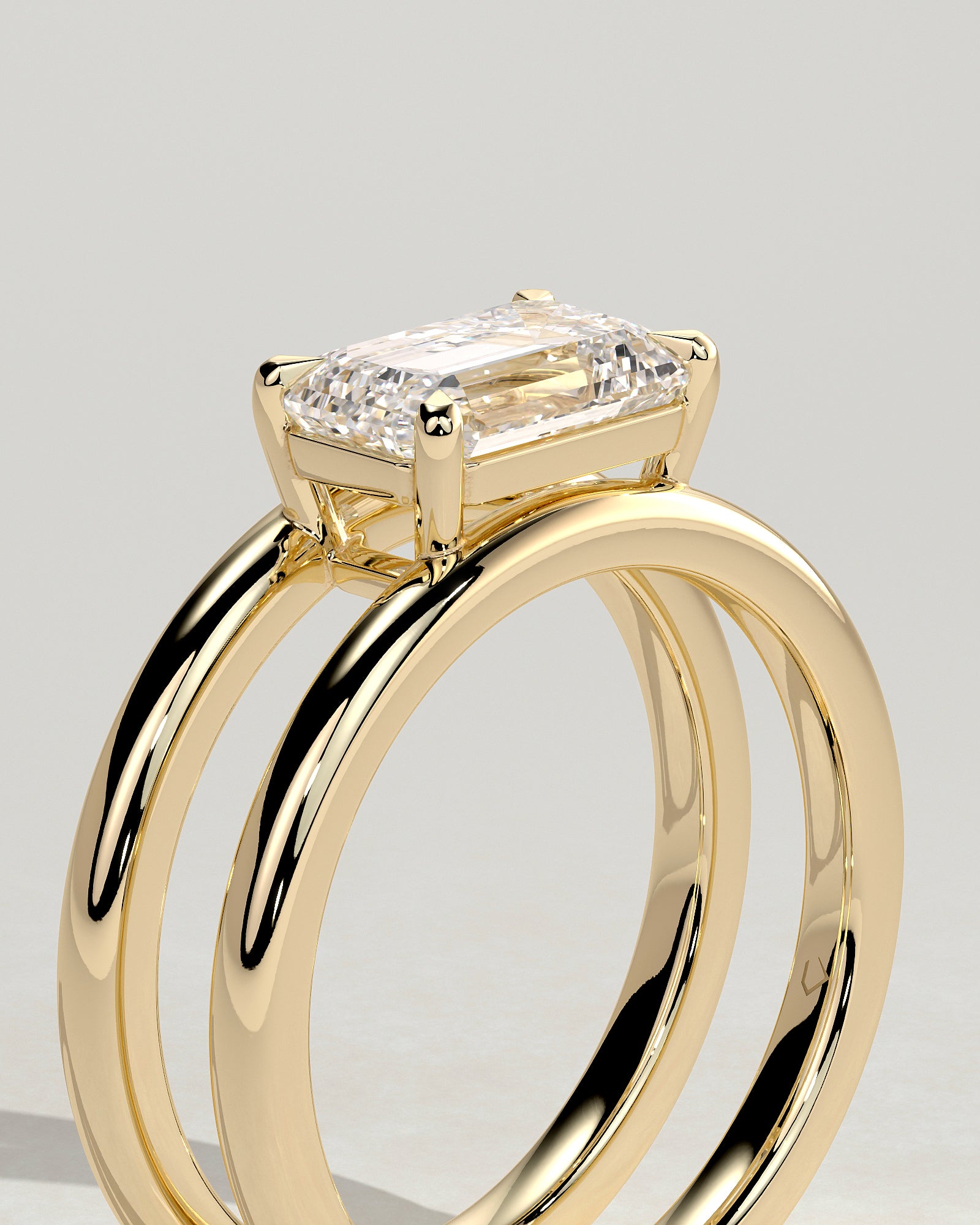 2.0 CT Emerald Cut Moissanite Soliatire Engagement Ring