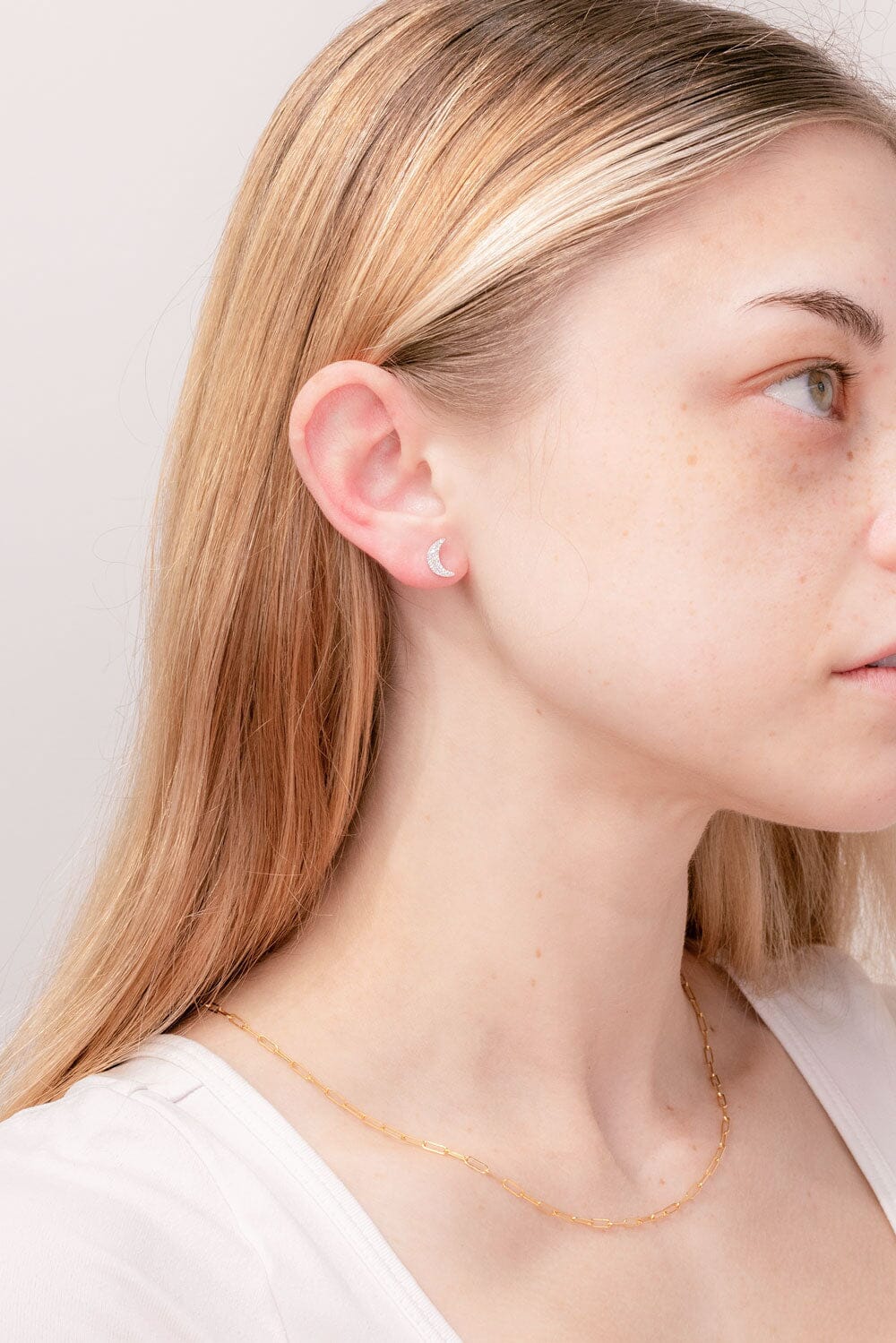 0.22 TCW Round Moissanite Moon Style Stud Earrings - crownmoissanite