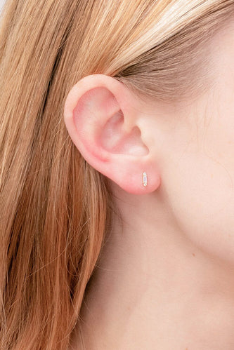 0.28 TCW Baguette & Round Moissanite stud Earrings - crownmoissanite