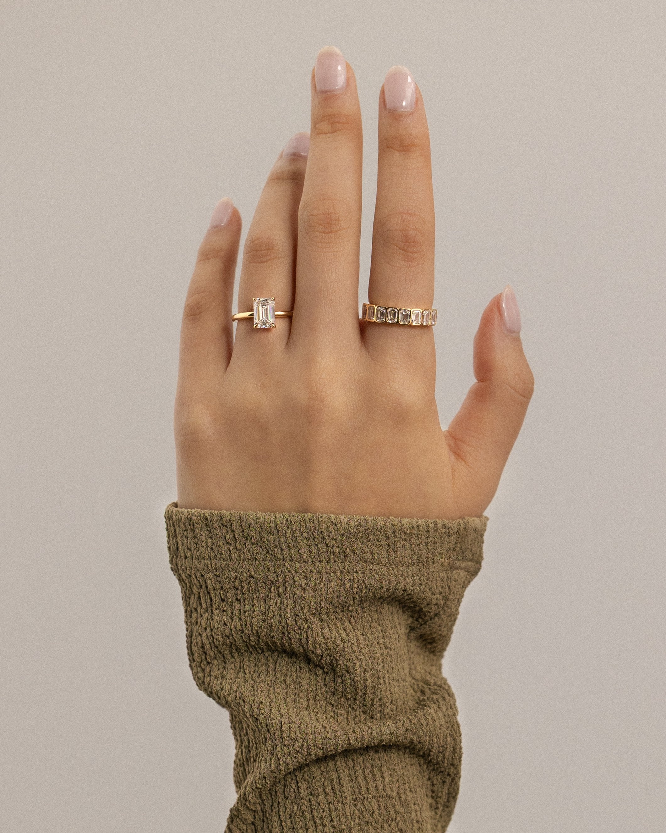 2.0 CT Emerald Cut Moissanite Solitaire Engagement Ring