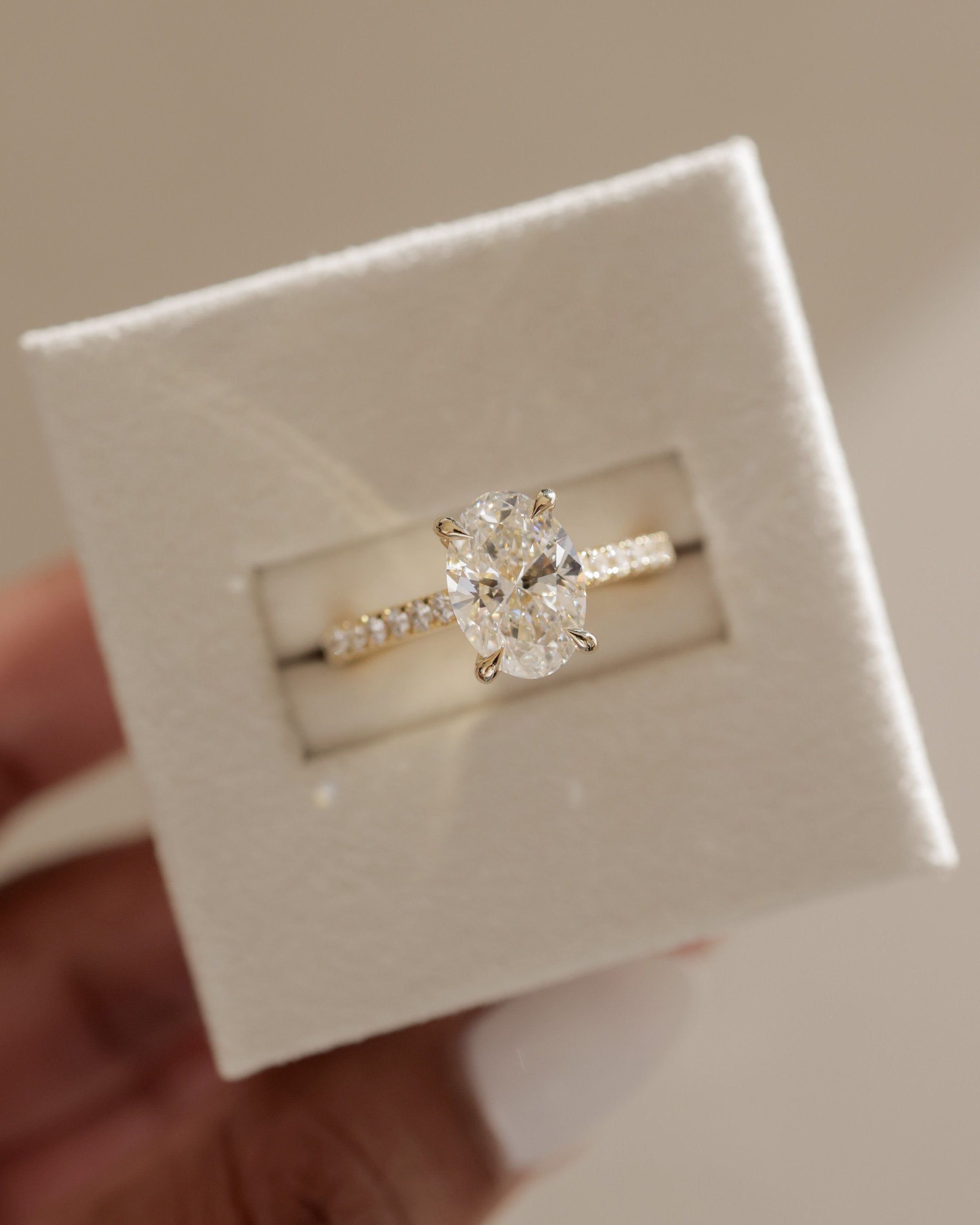 2.0 CT Oval Cut Moissanite Pave Engagement Ring