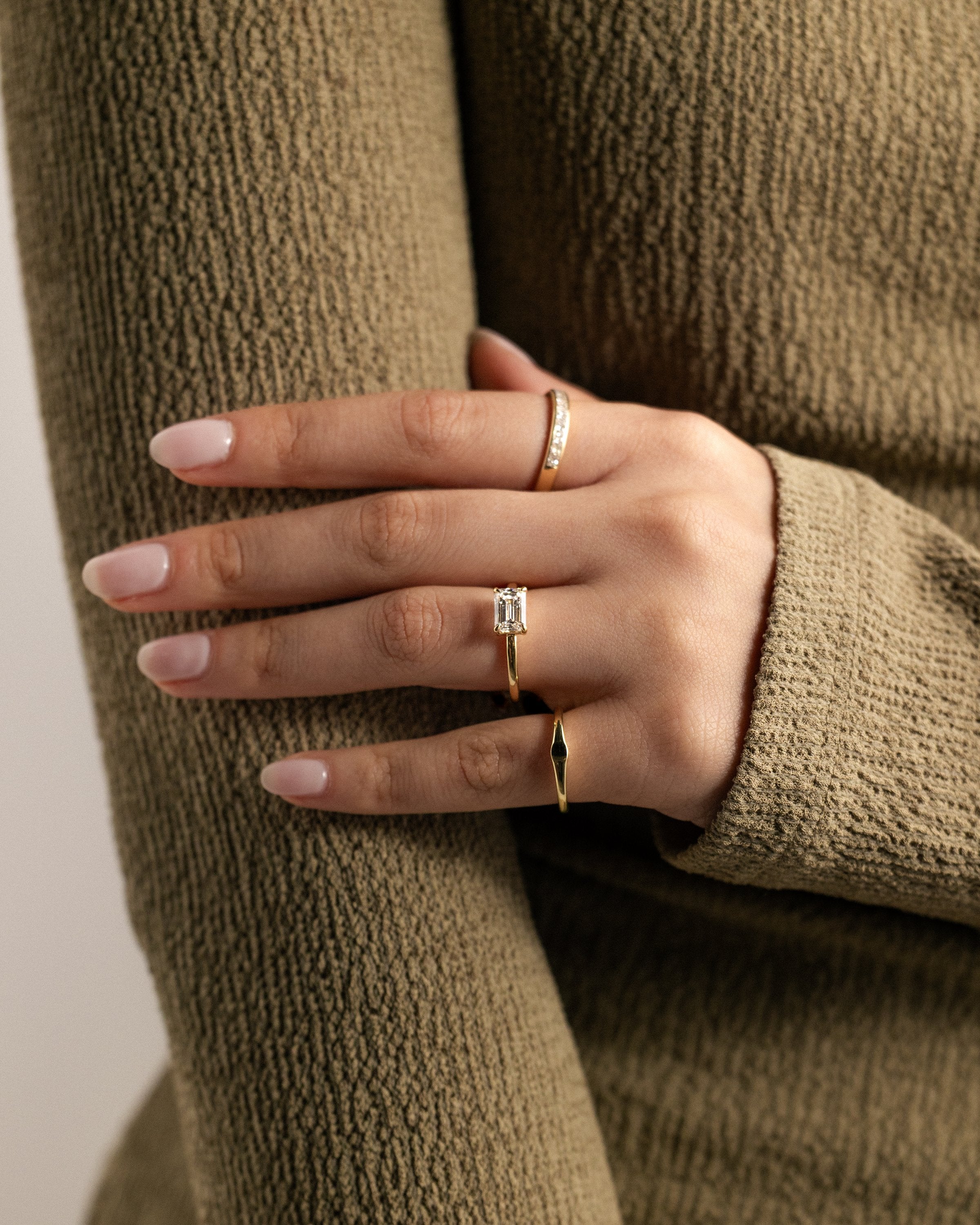 2.0 CT East West Emerald Cut Moissanite Solitaire Engagement Ring