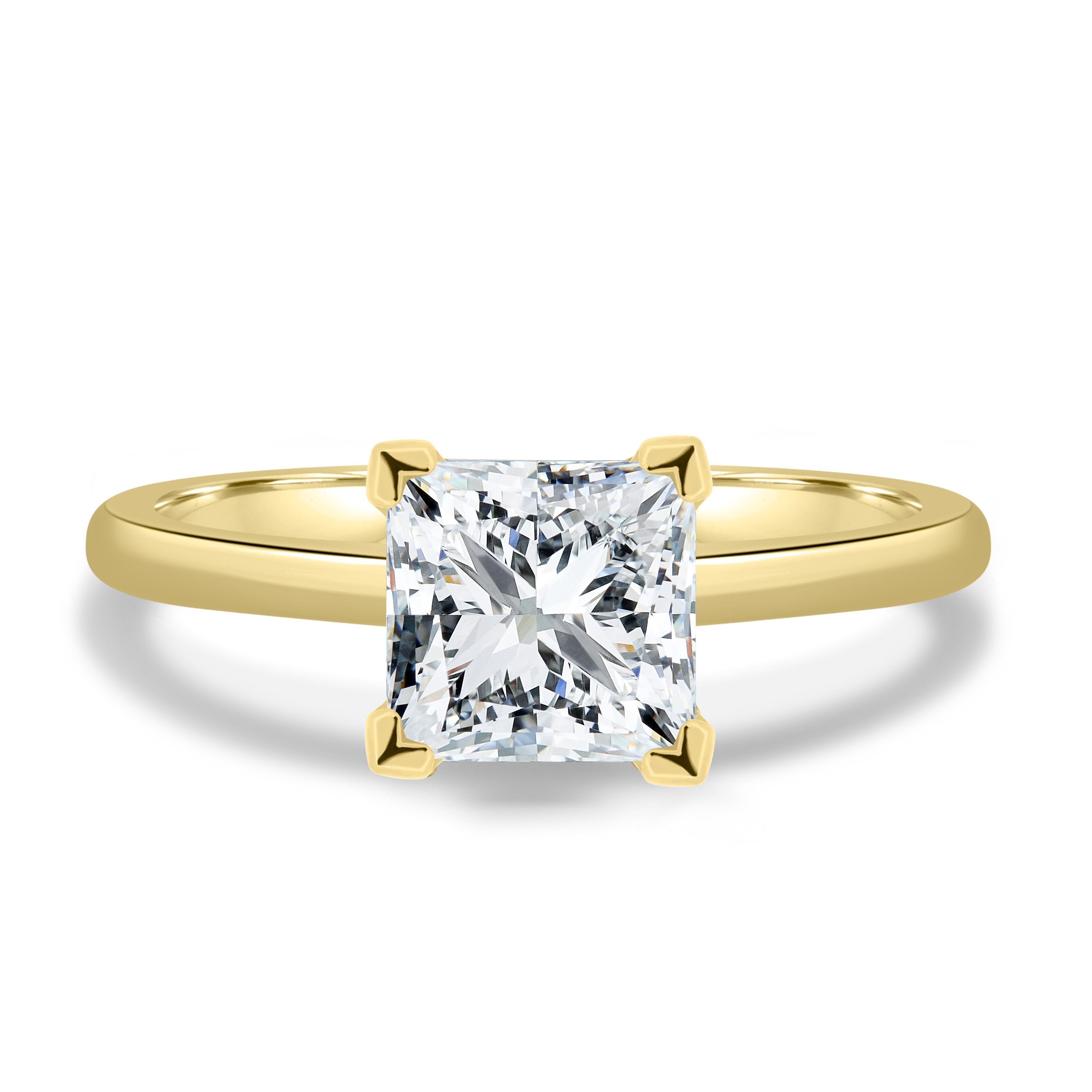 2.0 CT Princess Cut Moissanite Solitaire Engagement Ring