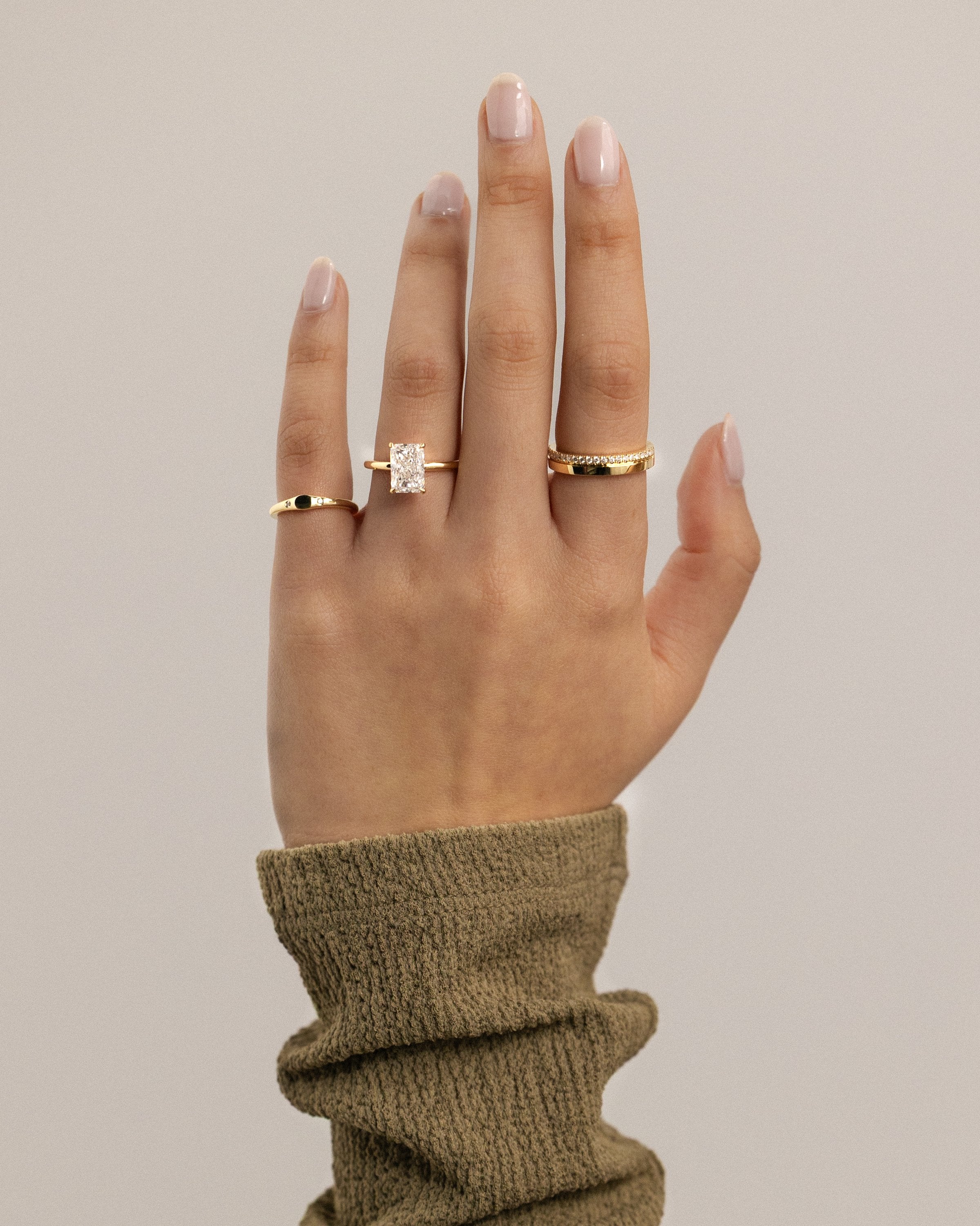 2.0 CT Radiant Cut Moissanite Hidden Halo Engagement Ring