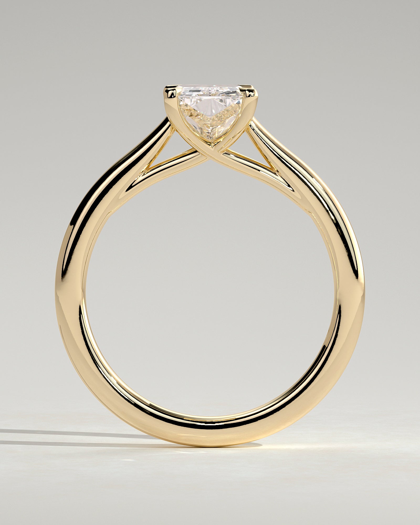 2.0 CT Radiant Cut Moissanite Solitaire Engagement Ring