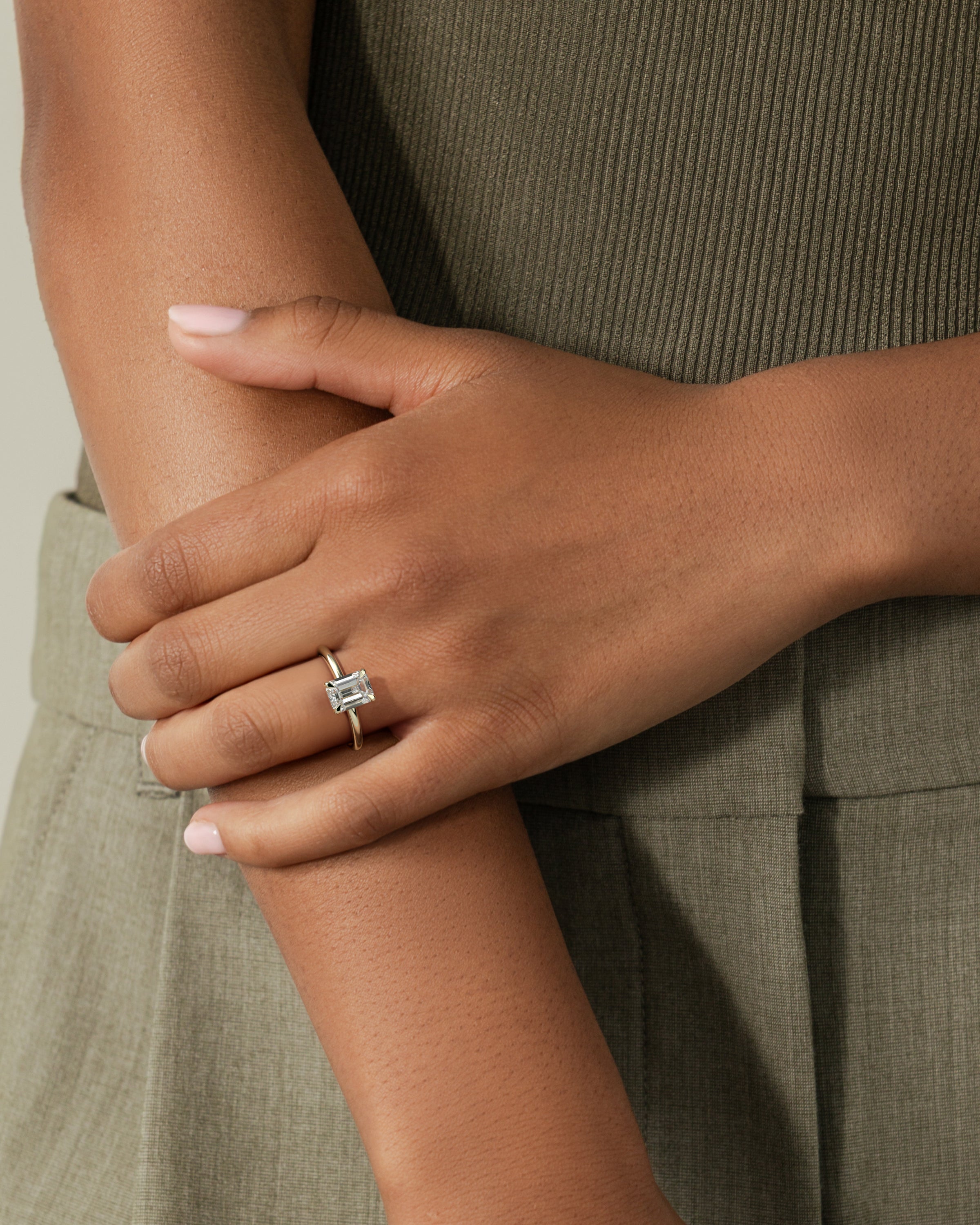 2.0 CT Emerald Cut Moissanite Solitaire Engagement Ring