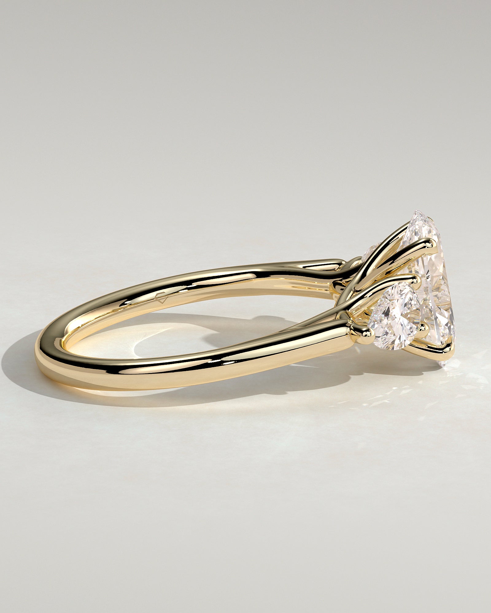 2.0 CT Oval Cut Moissanite Three Stone Engagement Ring