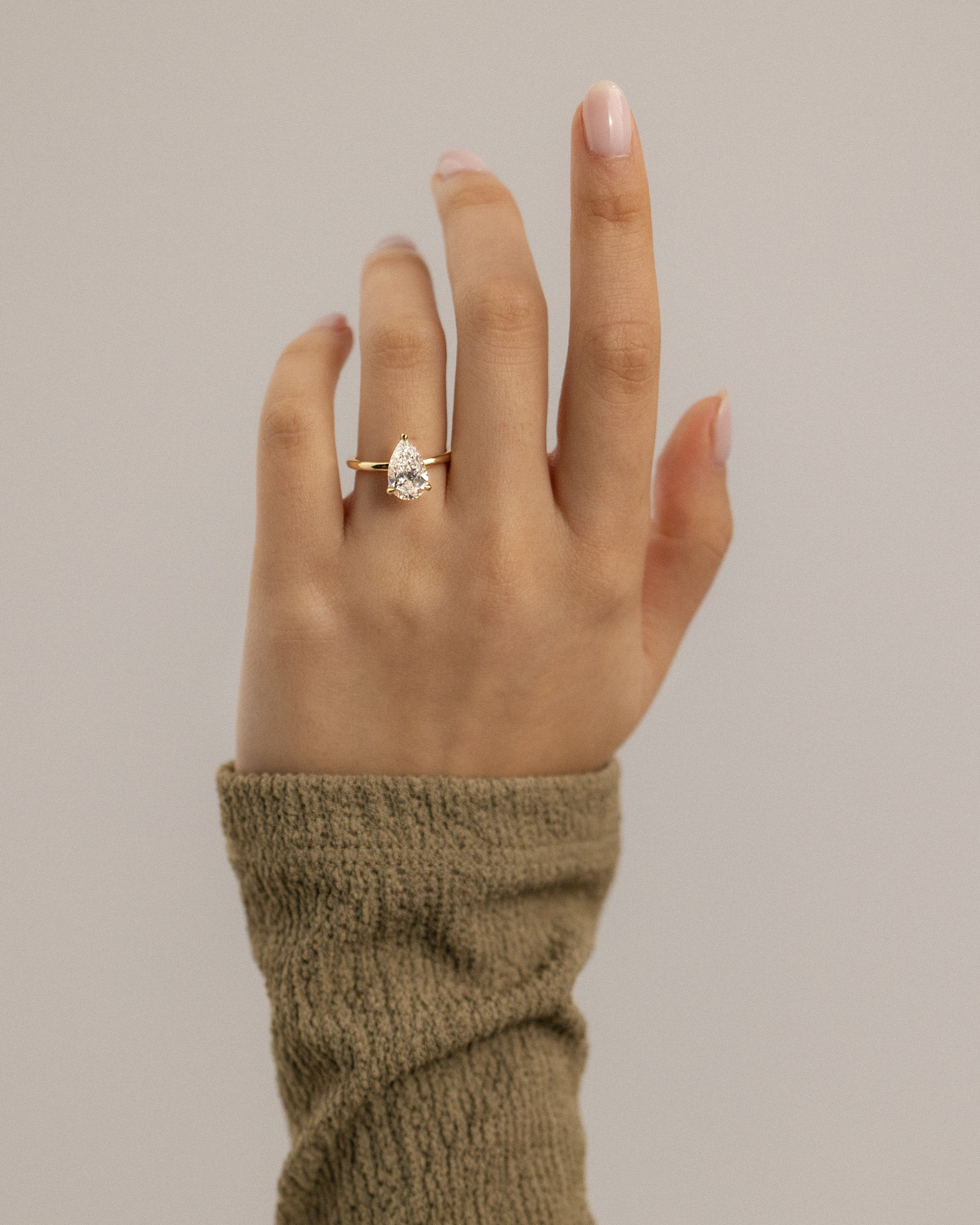 2.0 CT Pear Cut Moissanite Solitaire Engagement Ring