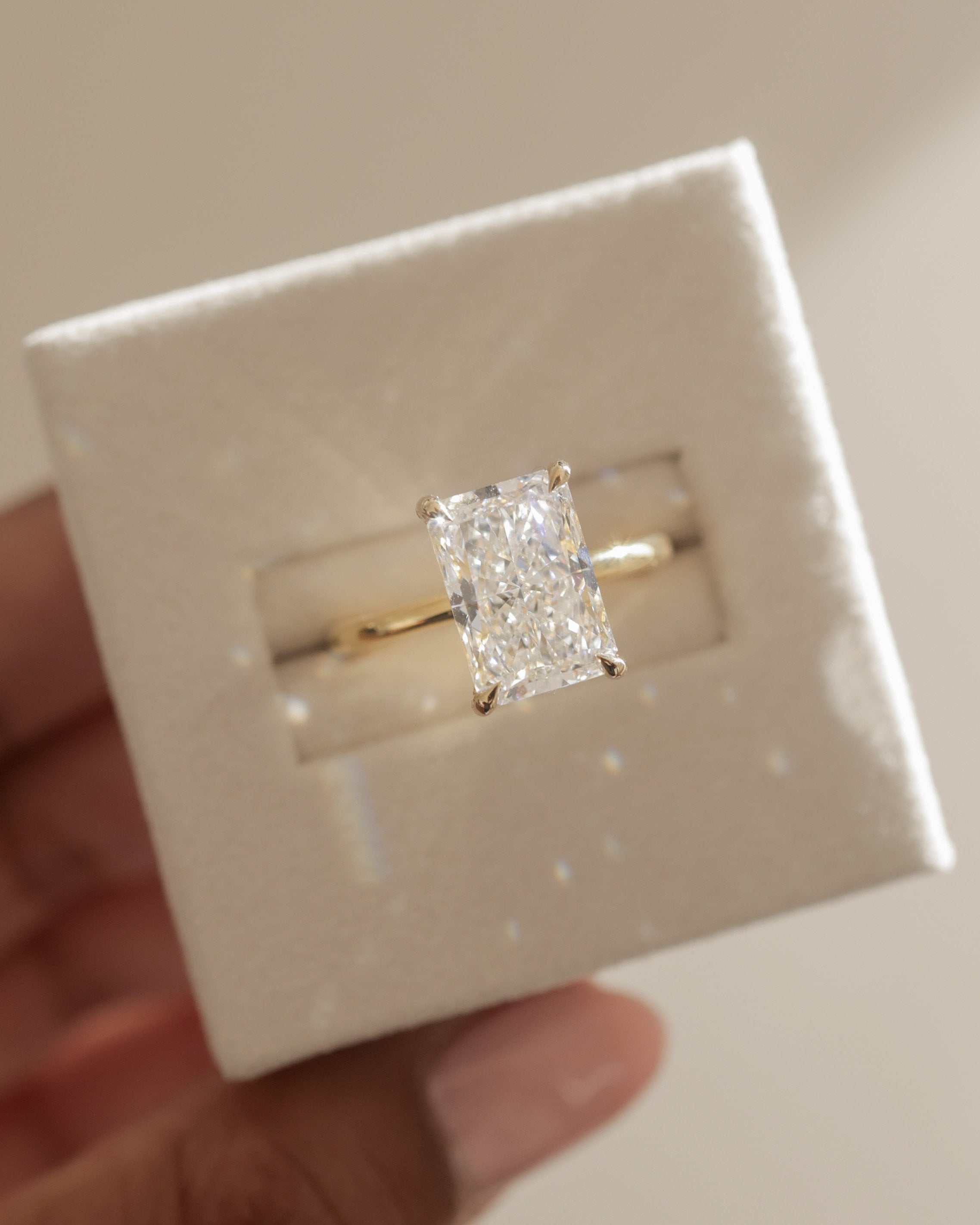 2.0 CT Radiant Cut Moissanite Hidden Halo Engagement Ring