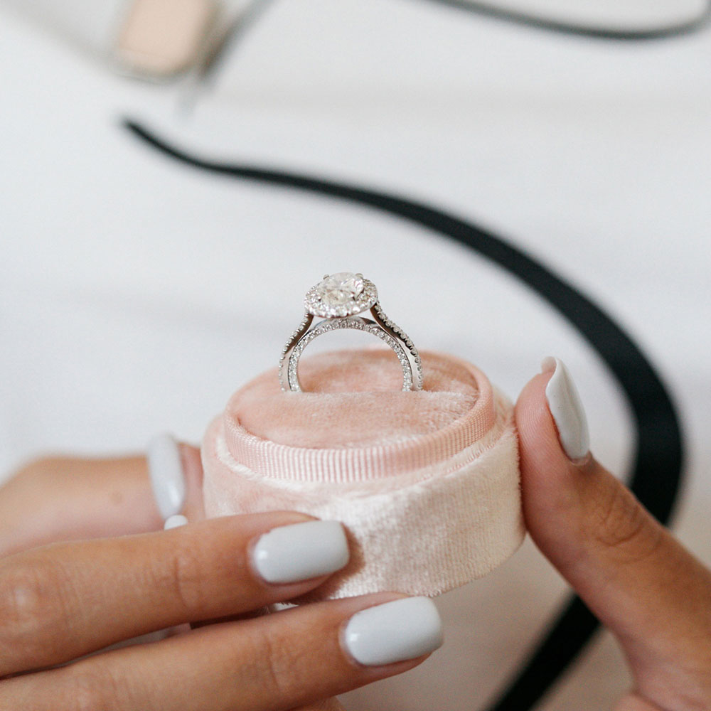 1.5 CT Oval Shaped Moissanite Halo Engagement Ring - crownmoissanite