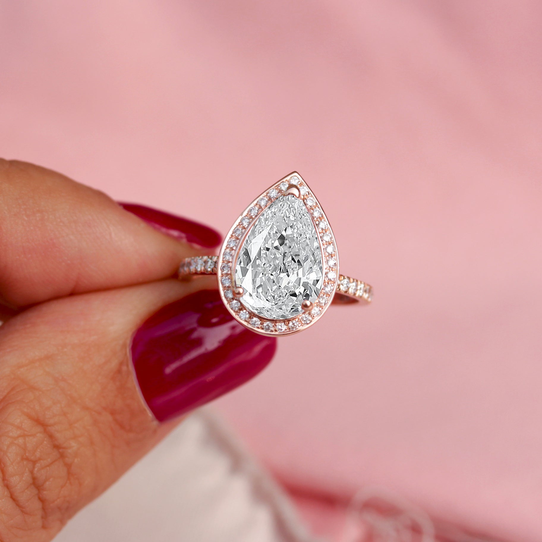 2.0 CT Pear Moissanite Halo Engagement Ring