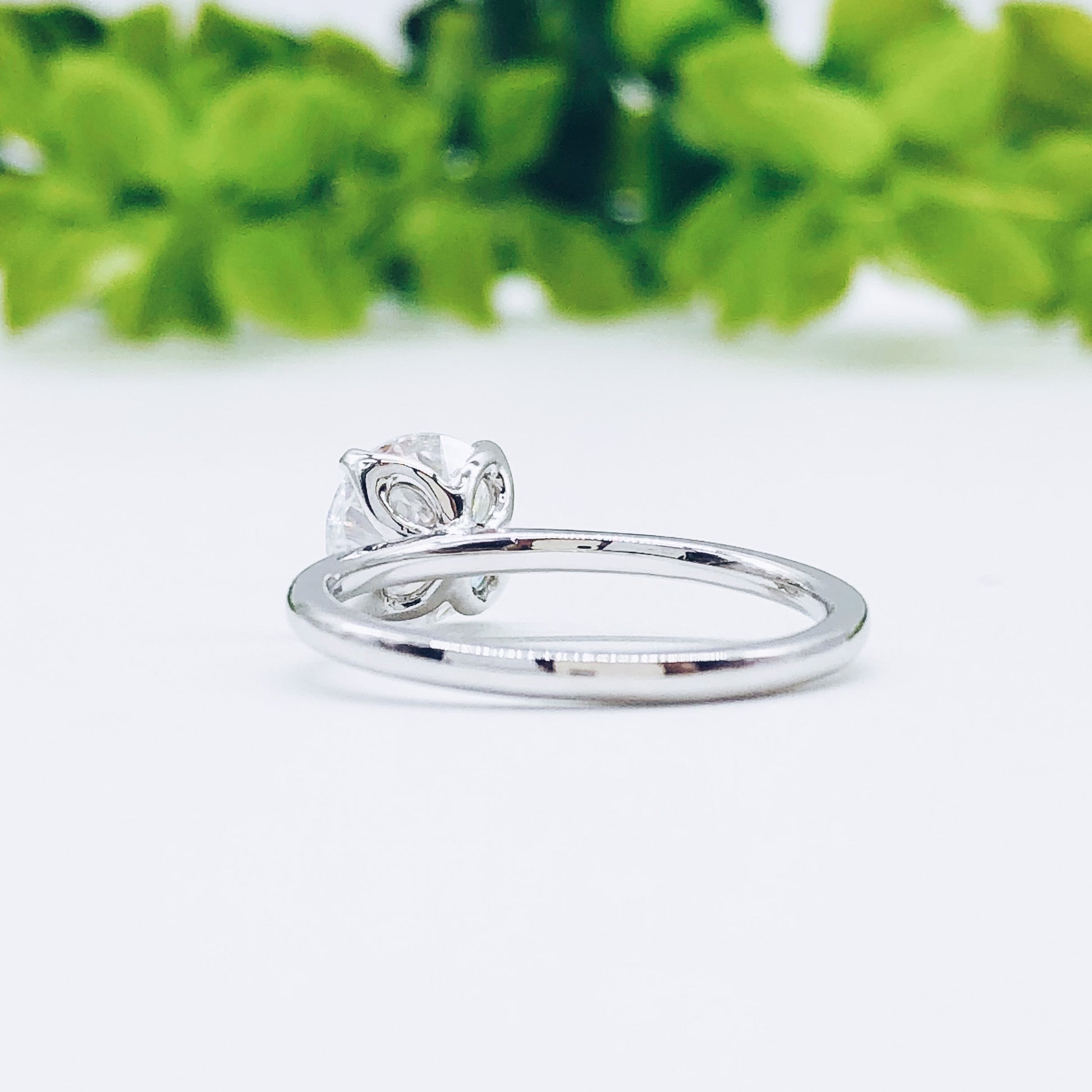 1.85 CT Round Cut Solitaire Moissanite Engagement Ring - crownmoissanite