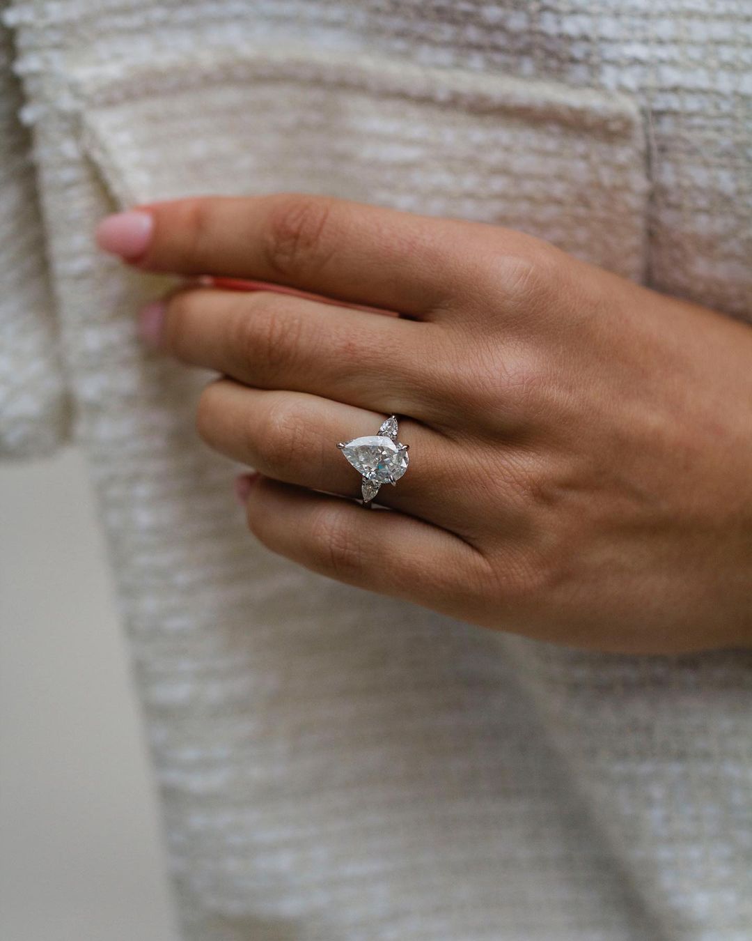 4.20 CT Pear Three Stone Moissanite Engagement Ring - crownmoissanite