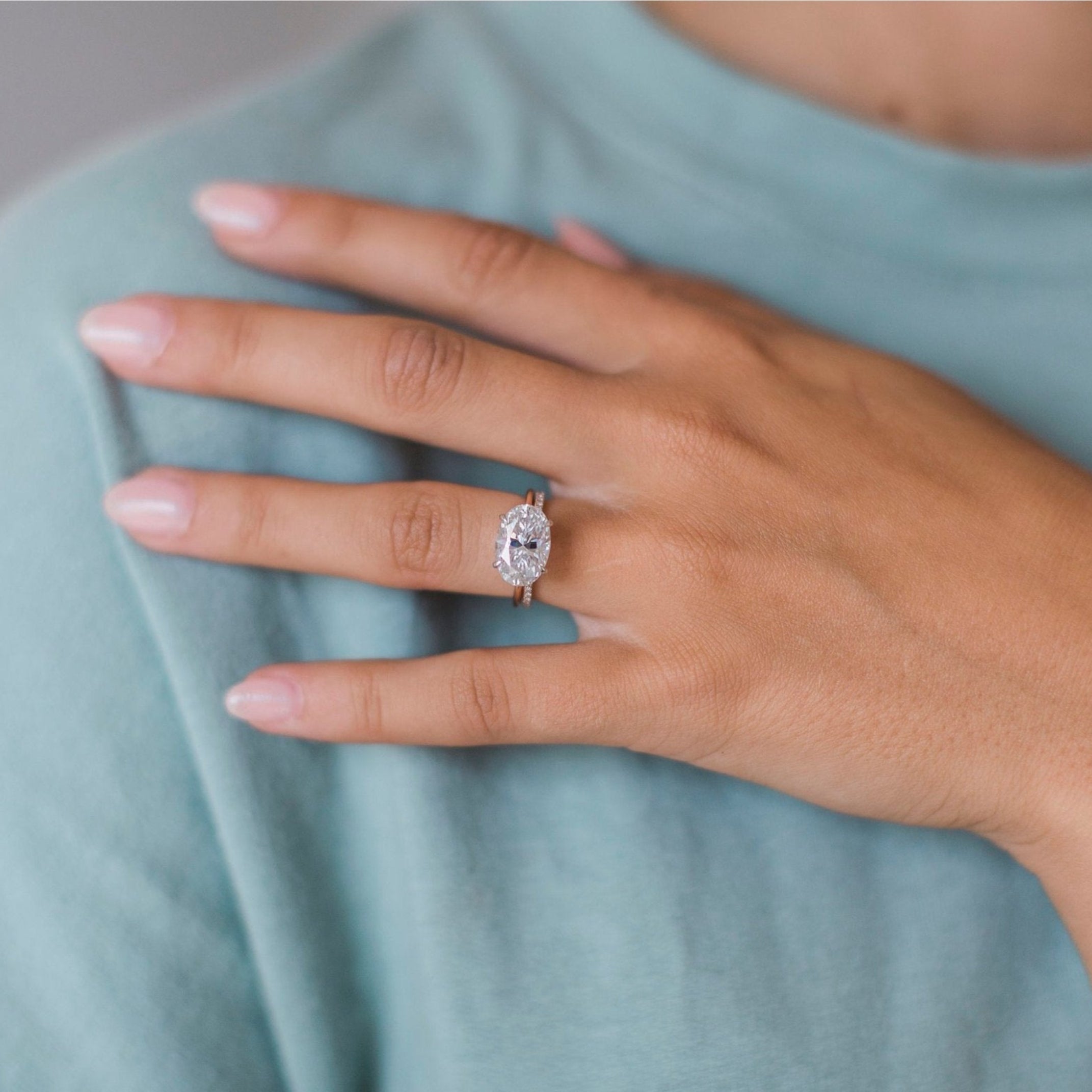 4.0 CT Oval Solitaire Moissanite Engagement Ring