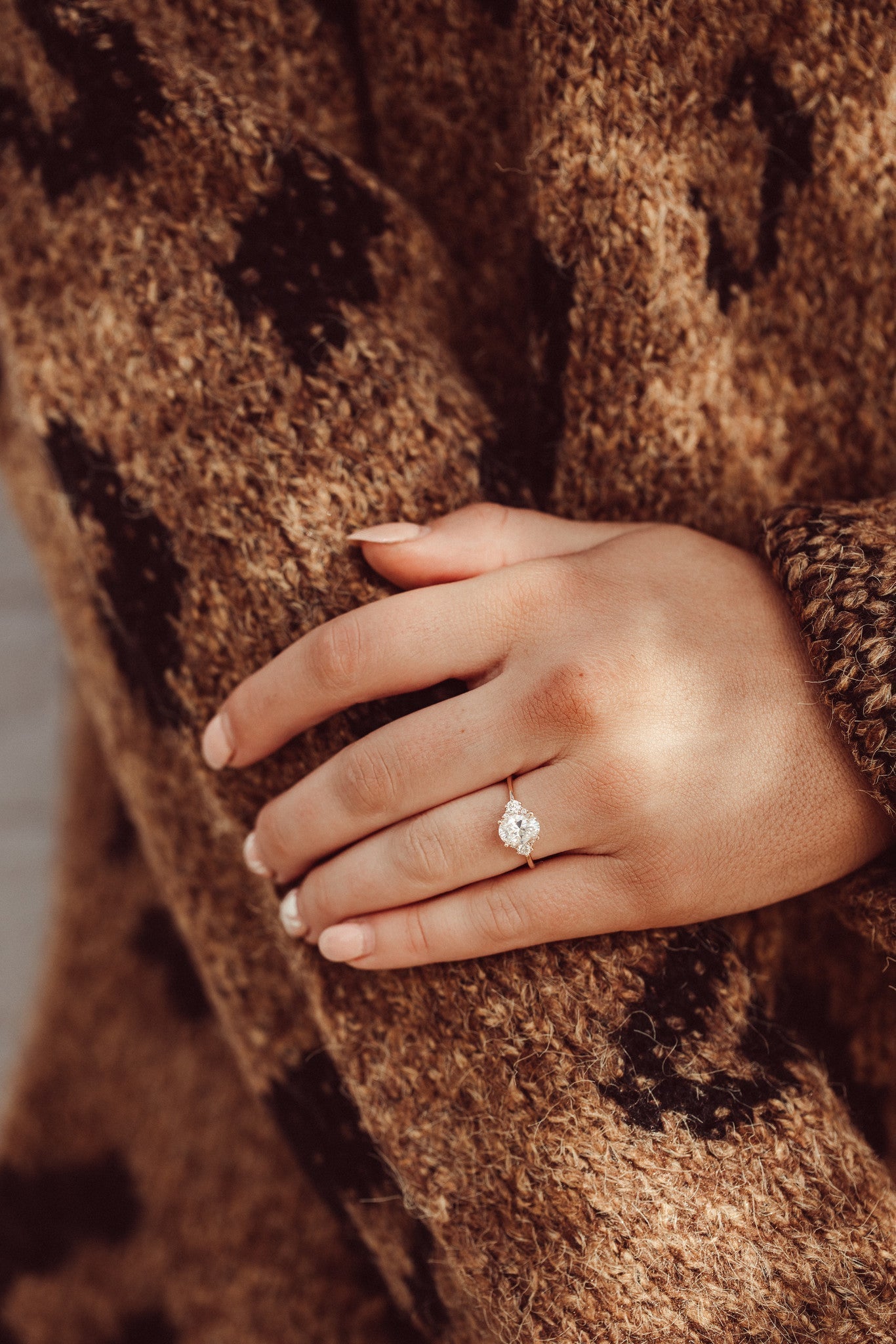 2.0 CT Oval CZ Diamond Cluster Engagement Ring