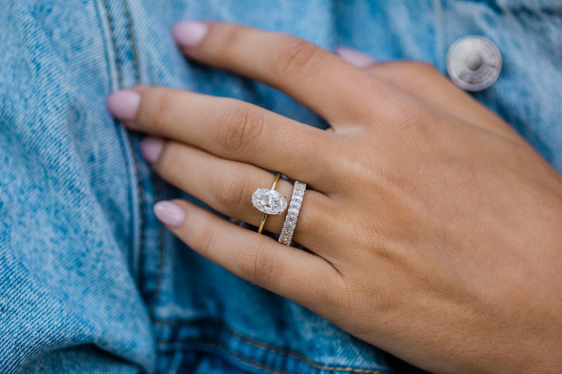 1.0 - 2.5 CT Oval Solitaire Hidden Halo Moissanite Engagement Ring - crownmoissanite
