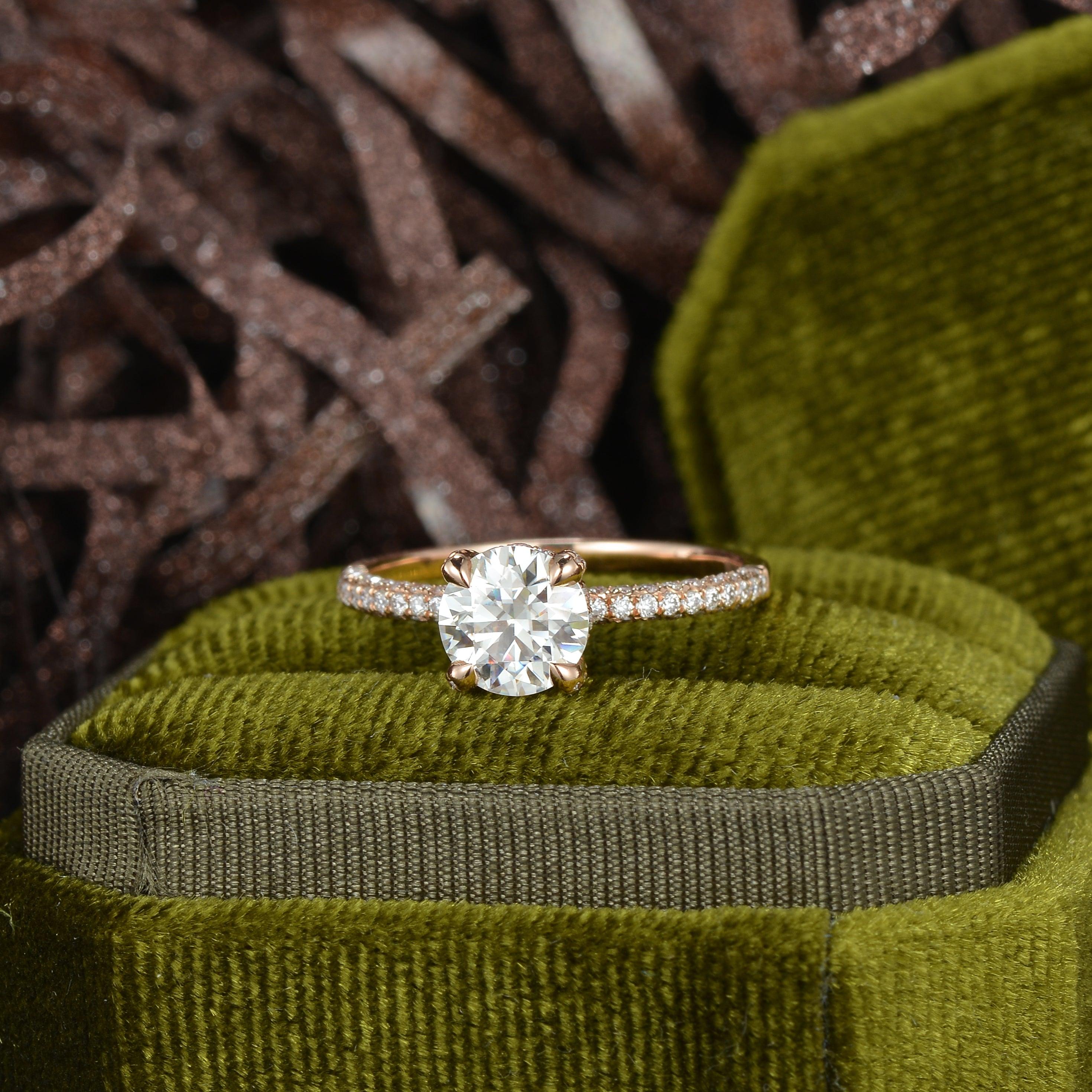 3.2 CT Round Cut Solitaire Pave Moissanite Engagement Ring - crownmoissanite