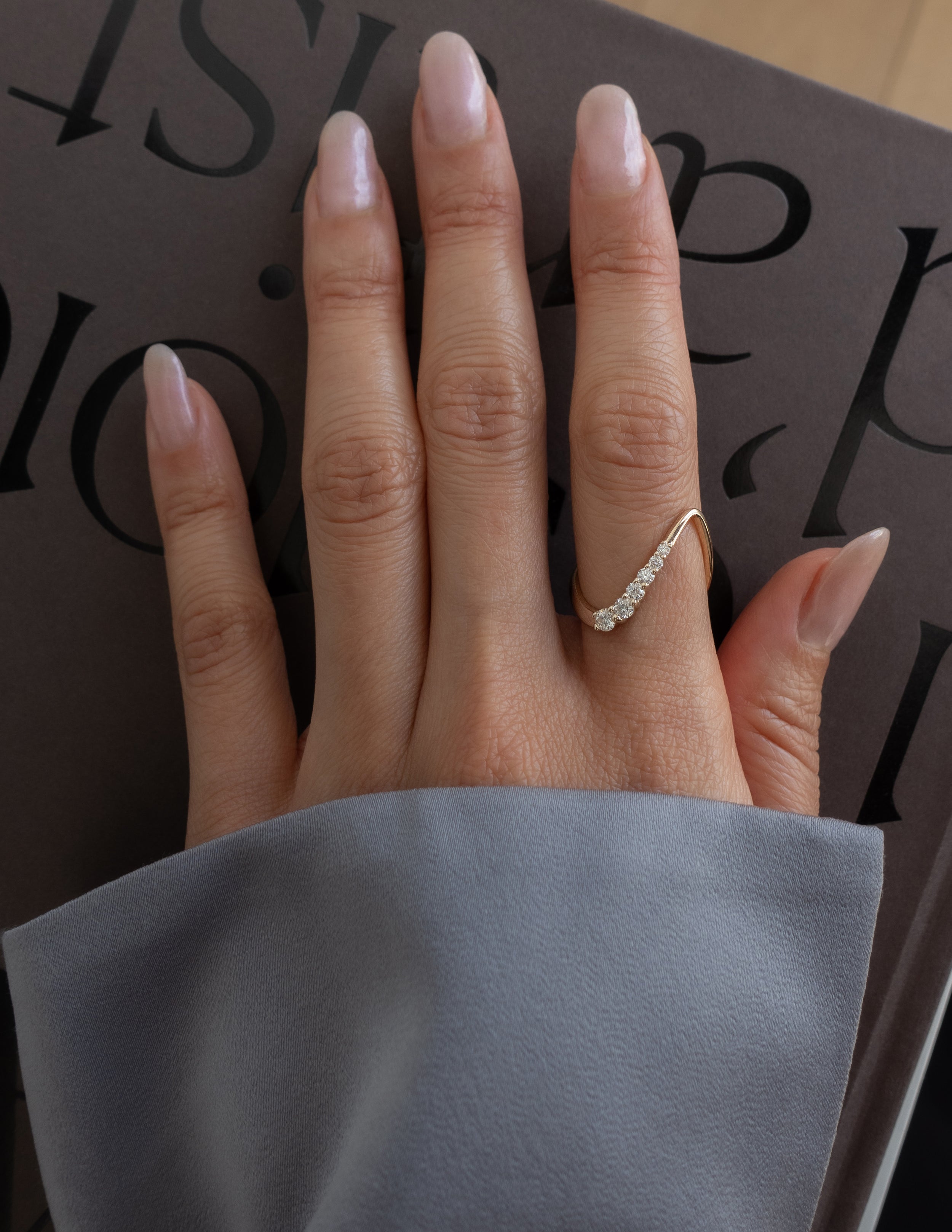 0.30 TCW Round Moissanite unique Wedding Band