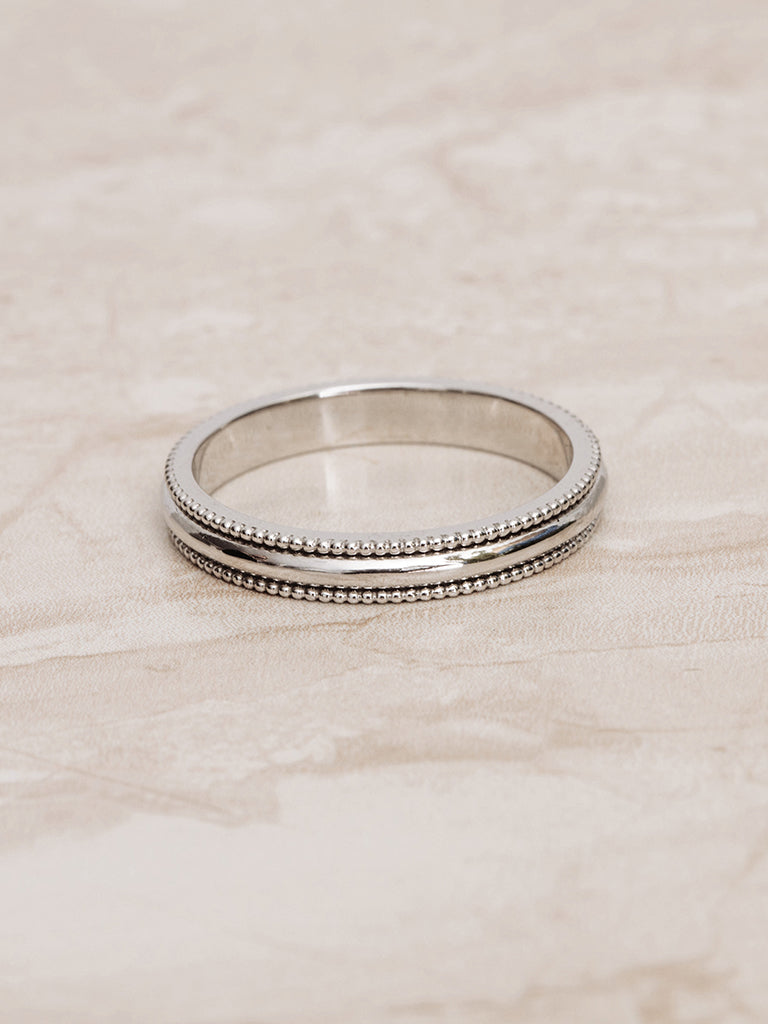 Milgrain Classic Men's Wedding Band - crownmoissanite