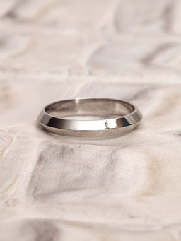 Polished Finish Classic Men's Wedding Band - crownmoissanite