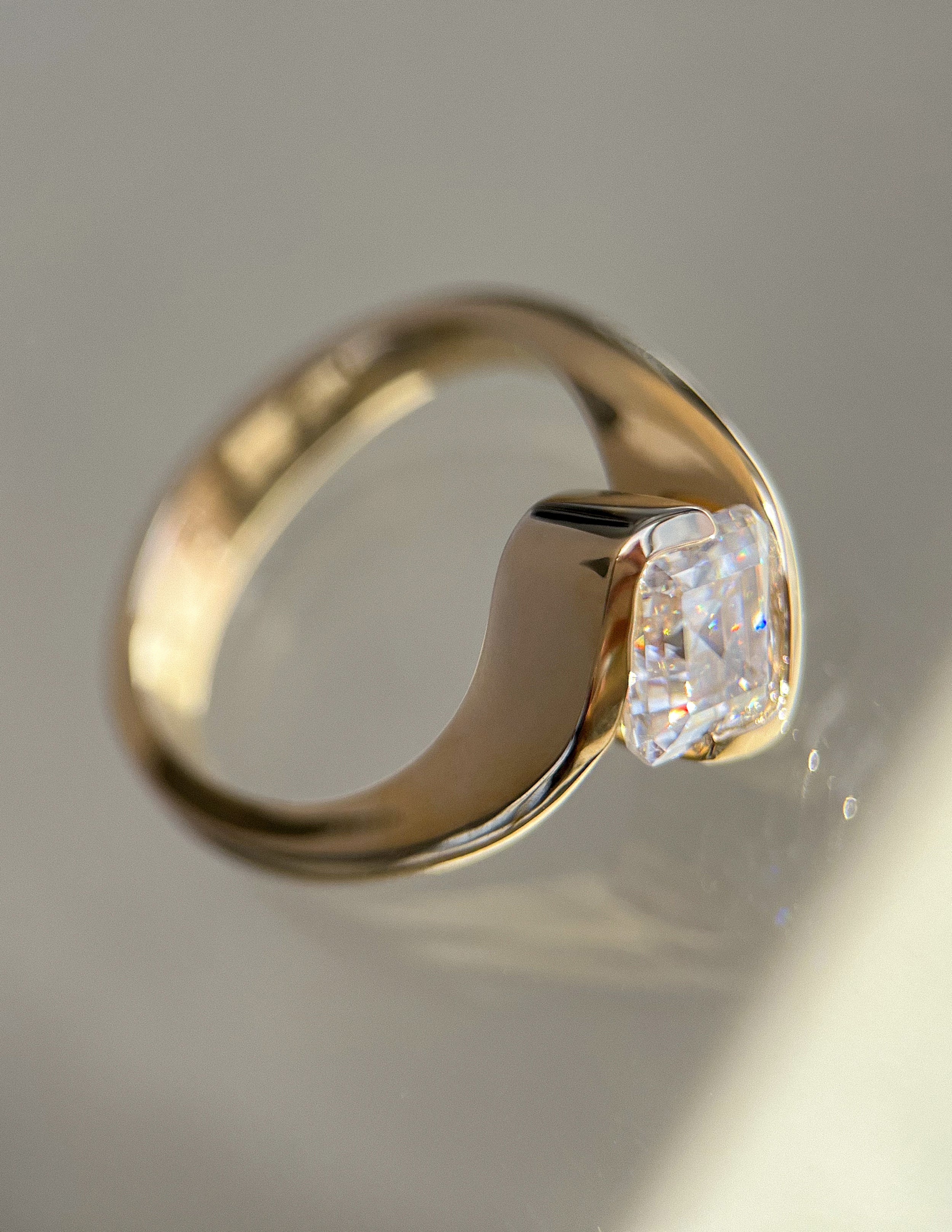 1.50 -2.50 CT Asscher Cut Moissanite Solitaire Engagement Ring