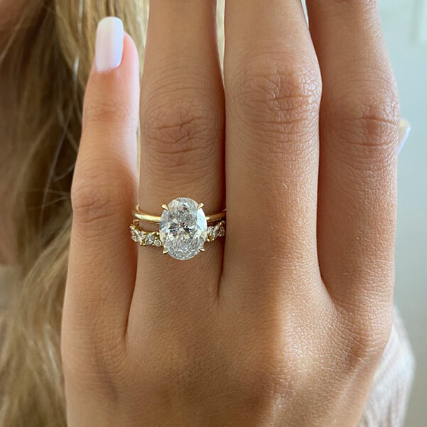 0.80 CT Marquise & Round Shaped Moissanite Alternative Diamond Wedding Band - crownmoissanite