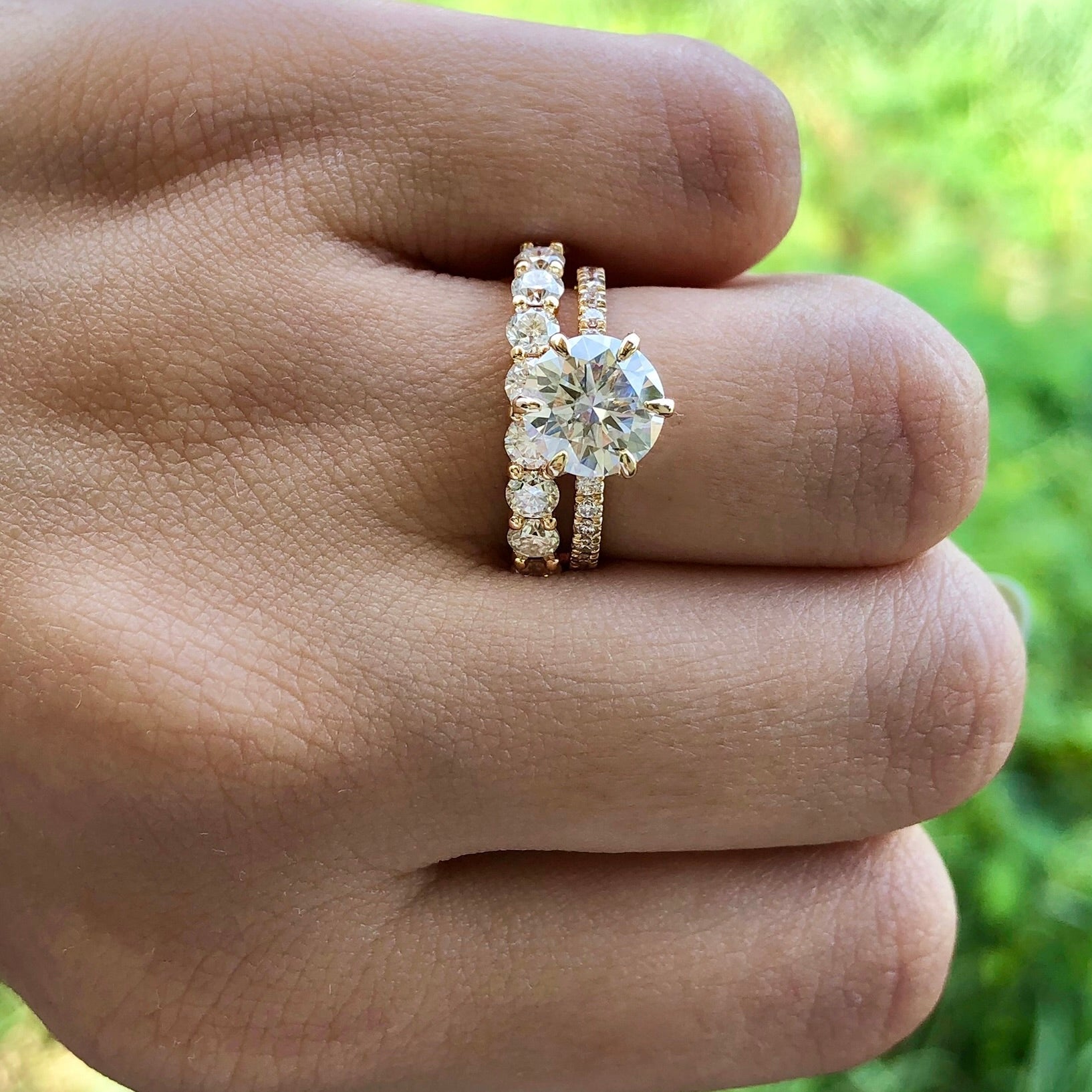 1.85 CT Round Shaped Moissanite Solitaire Engagement Ring - crownmoissanite