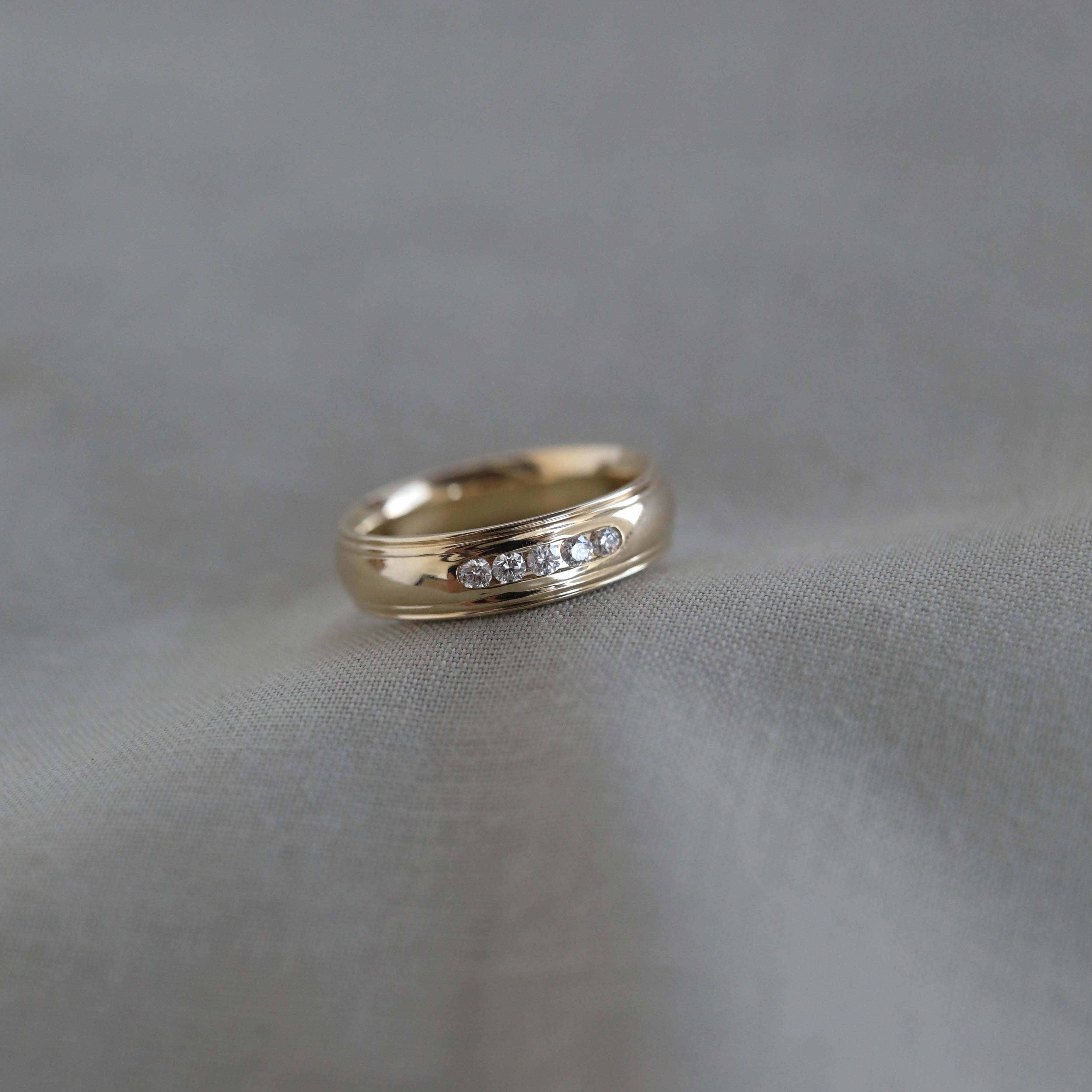 Stone Setting High Polish Finish Men's Band - crownmoissanite