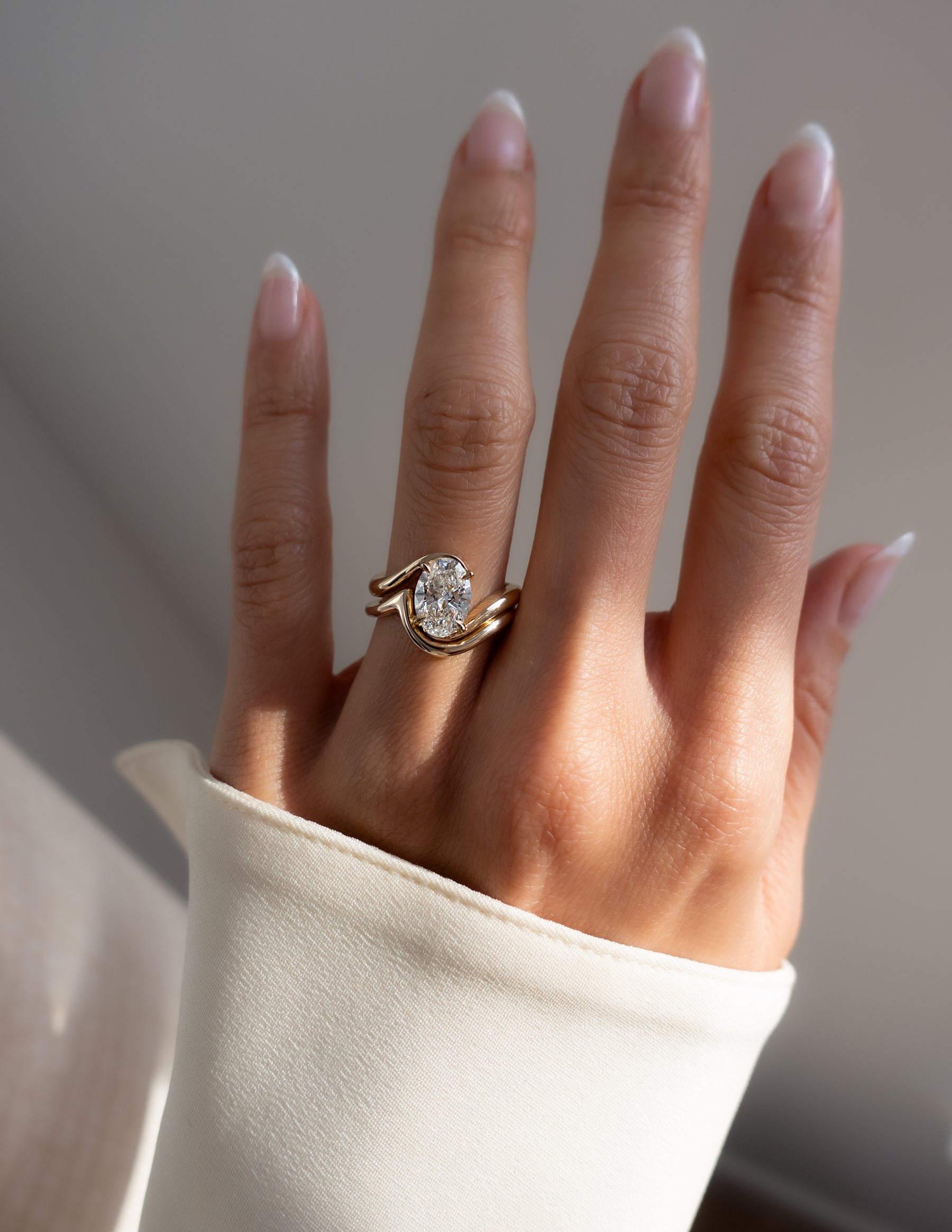 1.50- 3.0 CT Oval cut Moissanite Solitaire Setting Bridal Set