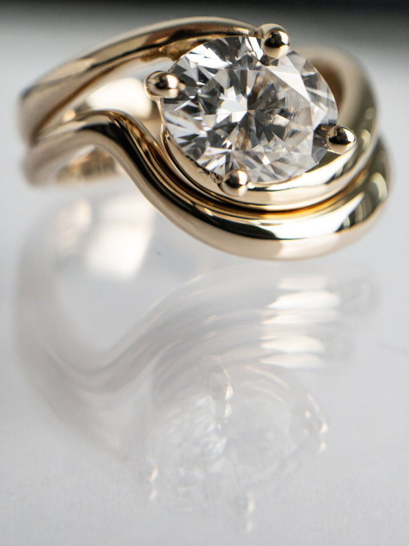 1.0 - 2.0 CT Oval Cut Moissanite Solitaire Bridal Ring Set