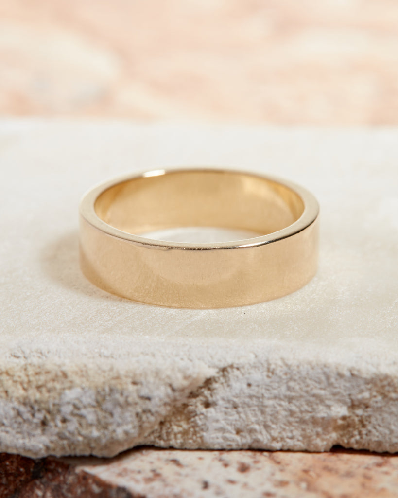 Polished Classic Wedding Band For Men - crownmoissanite