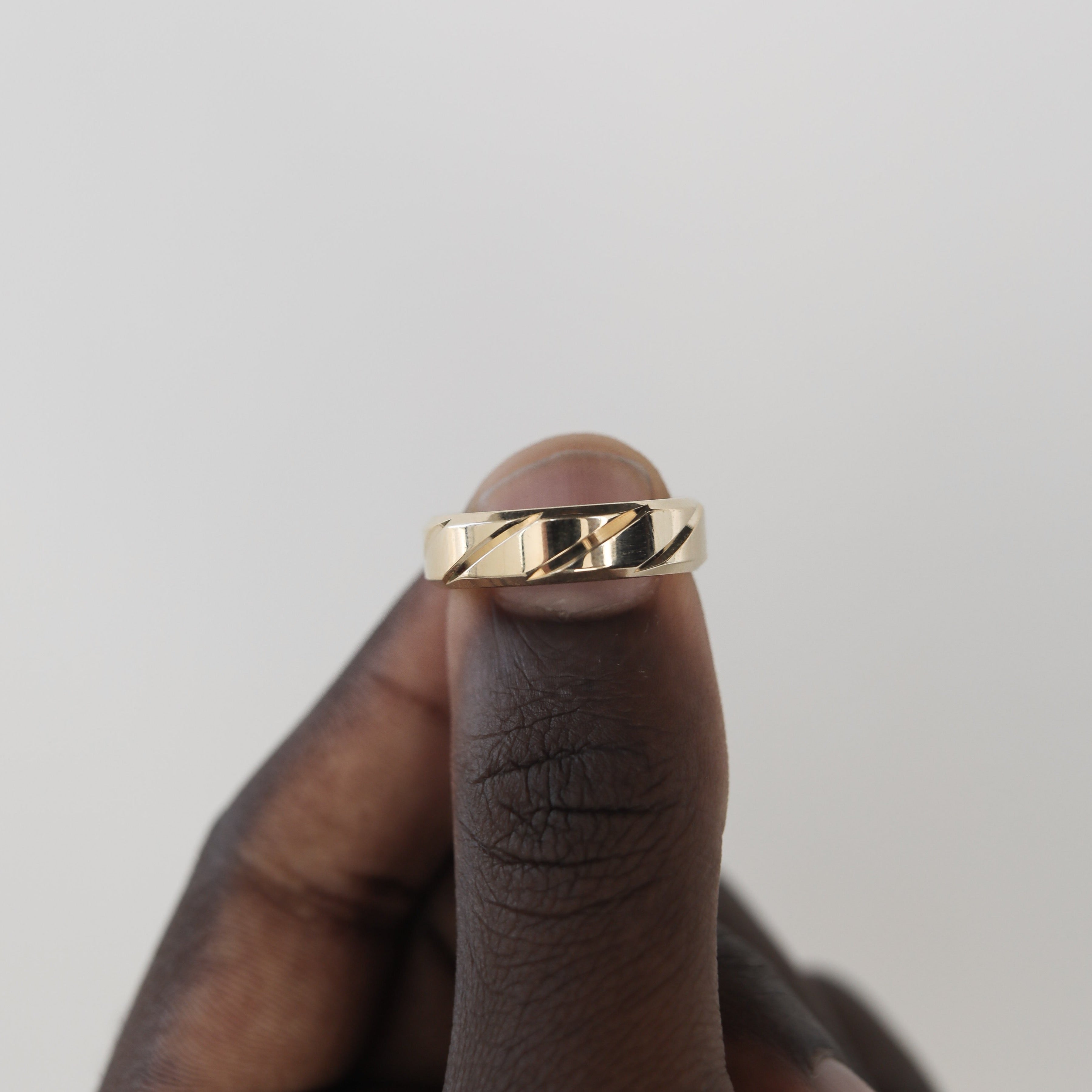 High-Polish Finish Regular Men's Band - crownmoissanite