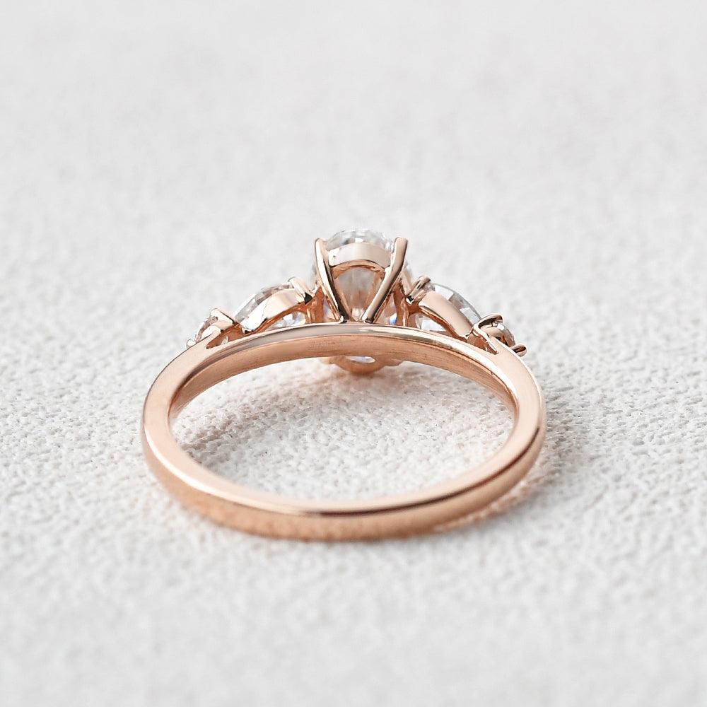 0.94 CT Oval Shaped Moissanite Three Stones Engagement Ring - crownmoissanite