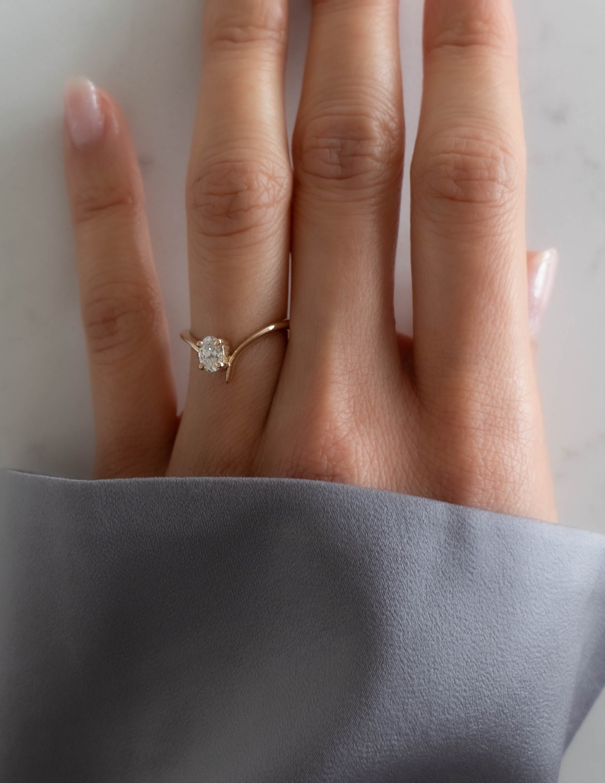 0.50 -1.50 CT Oval Cut Moissanite Solitaire Engagement Ring