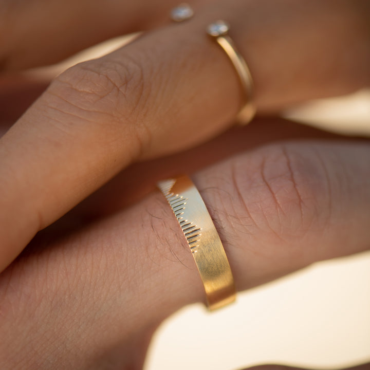 Classic Men's Wedding Band With Linear Mountains - crownmoissanite