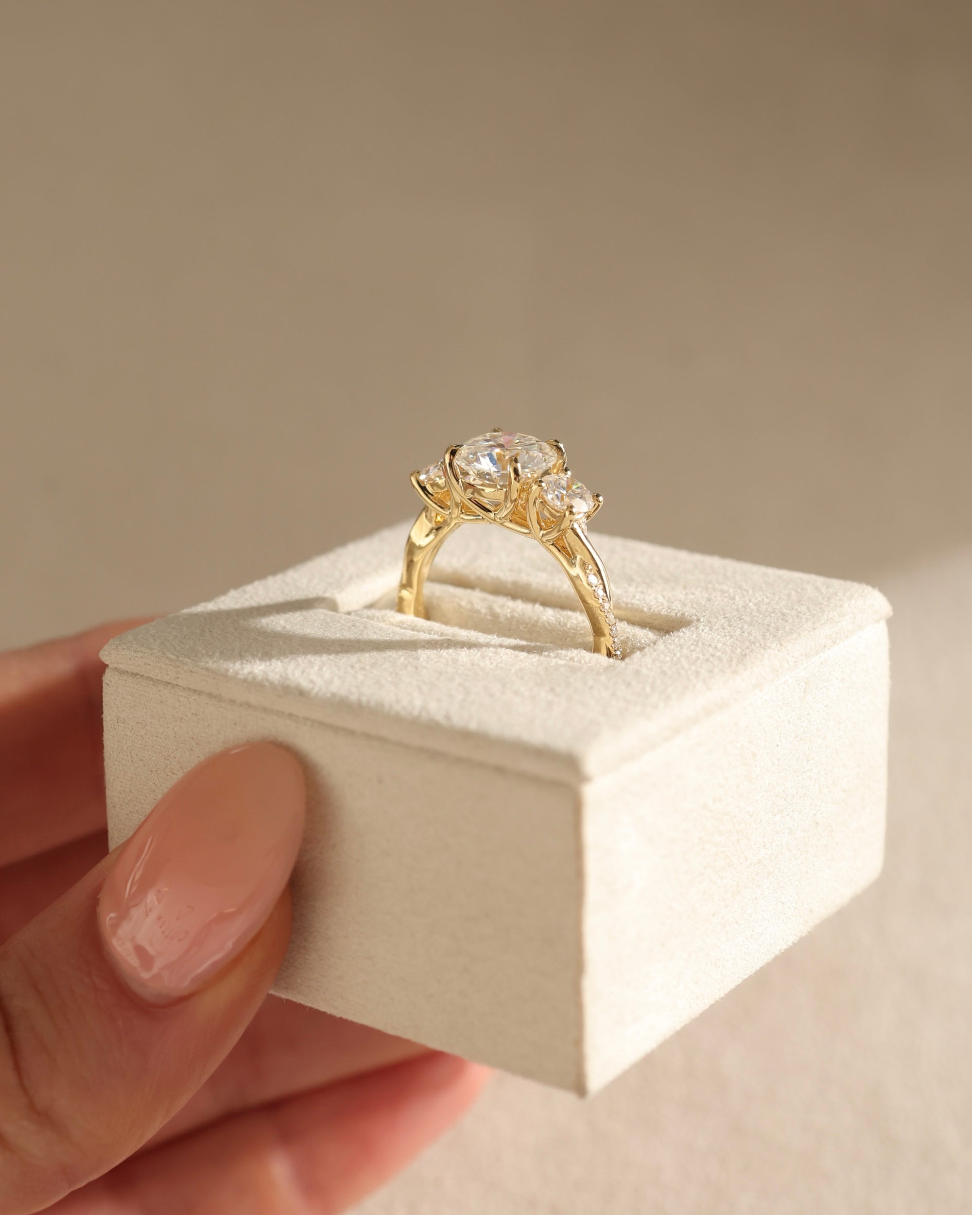 1.80 CT Round Cut Moissanite Three Stone Engagement Ring