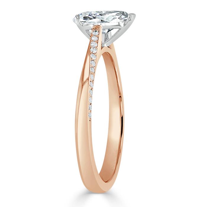 0.75 CT Pear Cut Solitaire Moissanite Engagement Ring - crownmoissanite