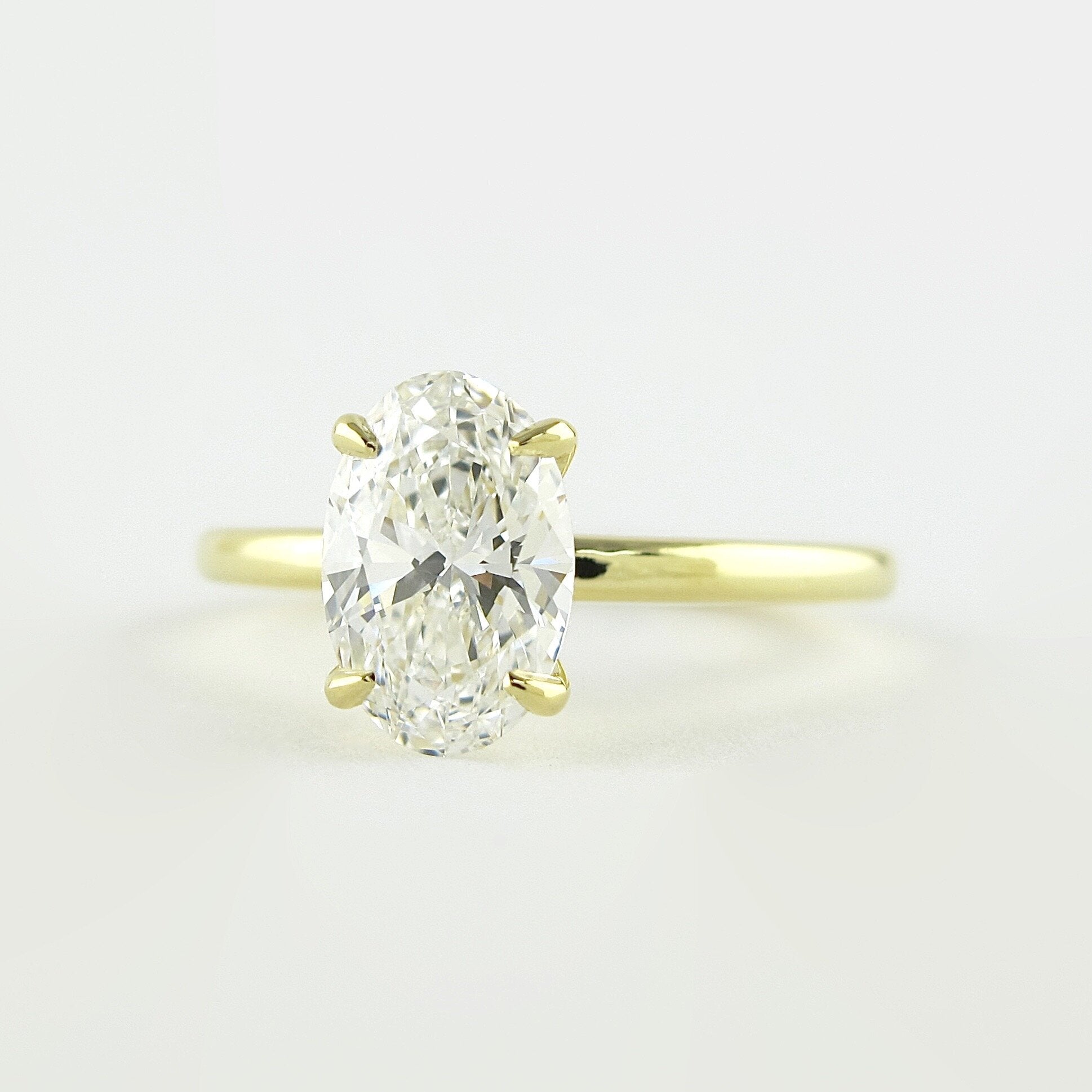 1.33 CT Oval Solitaire Style Moissanite Engagement Ring - crownmoissanite
