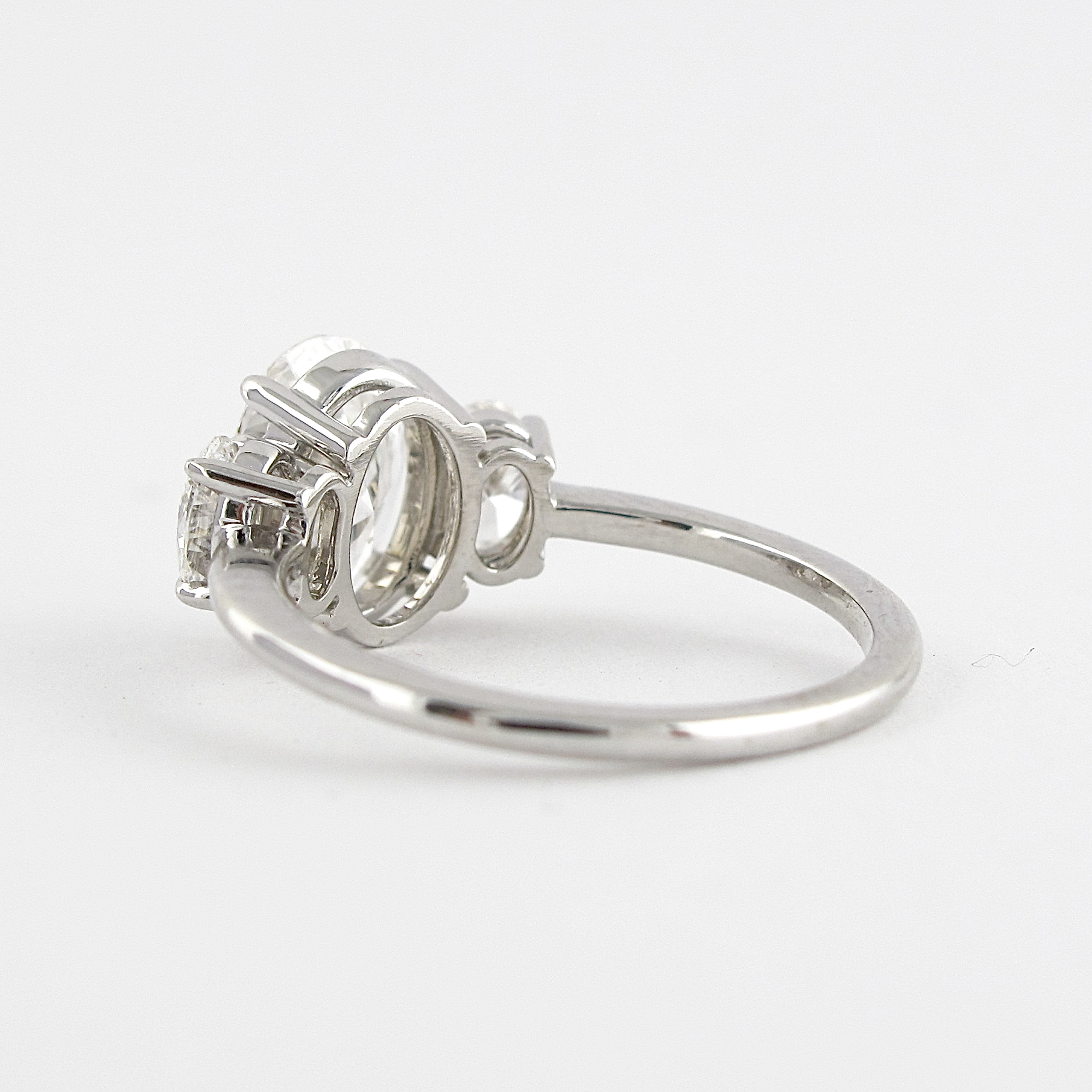 1.91 CT Oval Three Stone Moissanite Engagement Ring - crownmoissanite