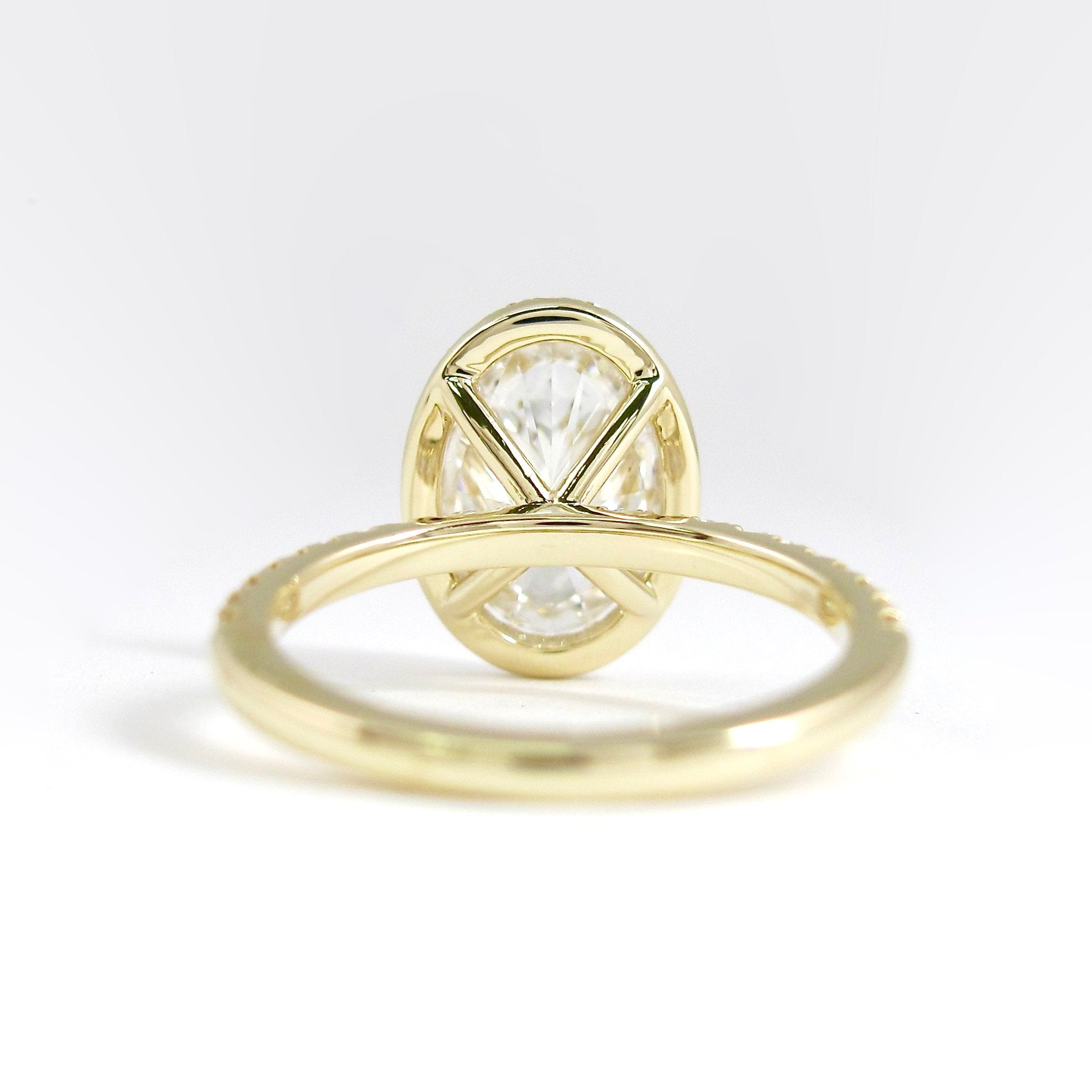4.0 CT Oval Cut Halo Style Moissanite Engagement Ring - crownmoissanite