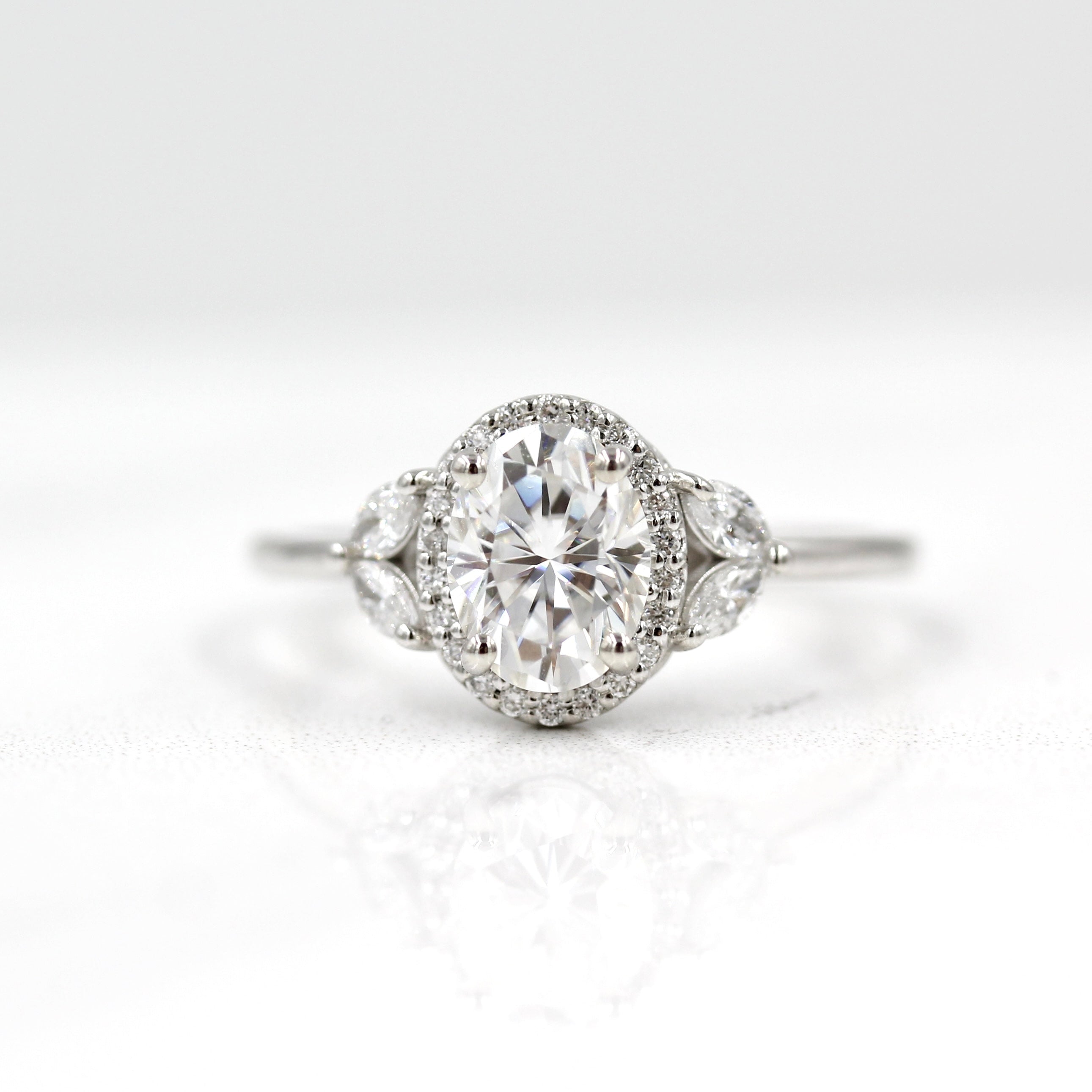 1.33 CT Oval Shaped Moissanite Halo Engagement Ring - crownmoissanite