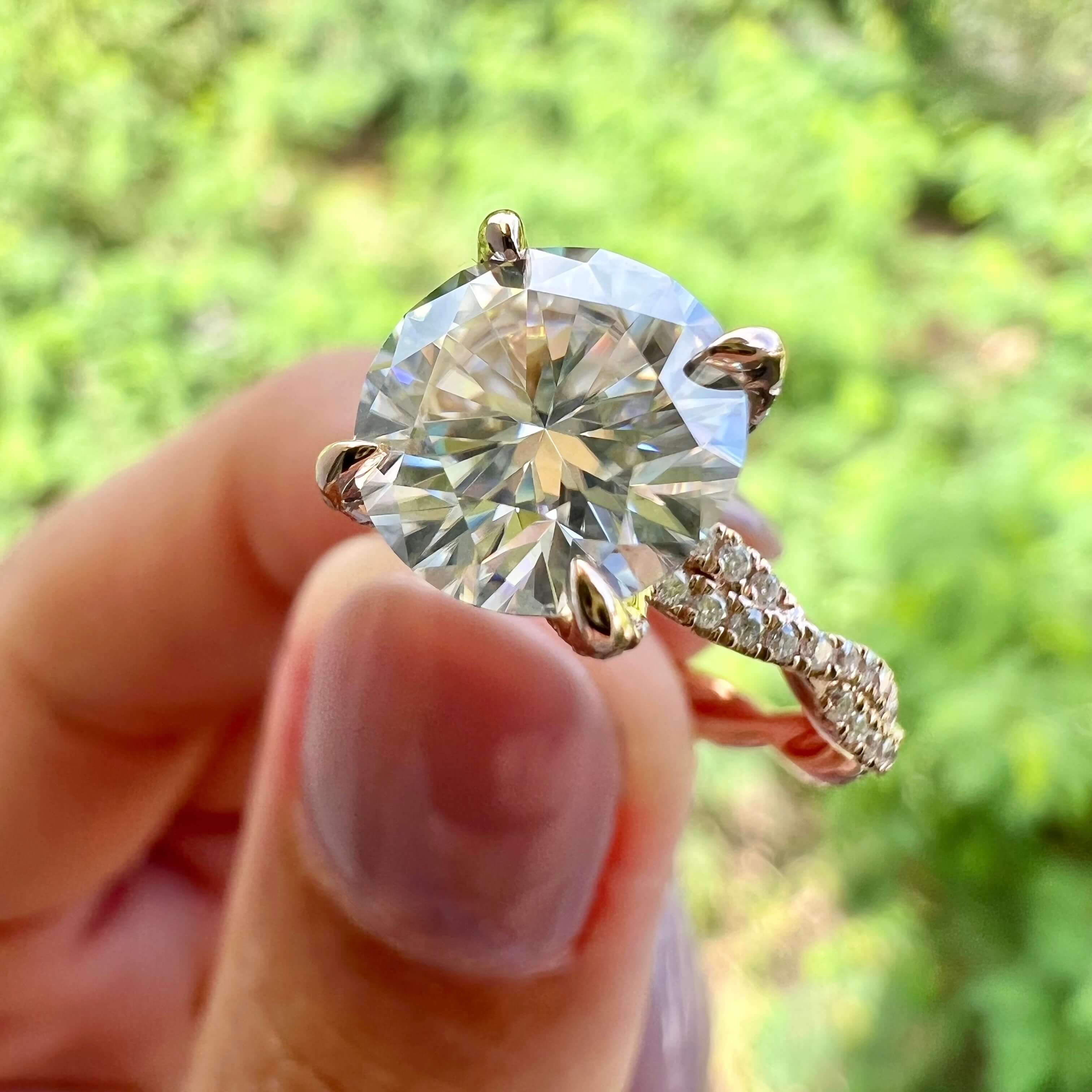 4.11 CT Round Cut Twisted Pave Moissanite Engagement Ring - crownmoissanite