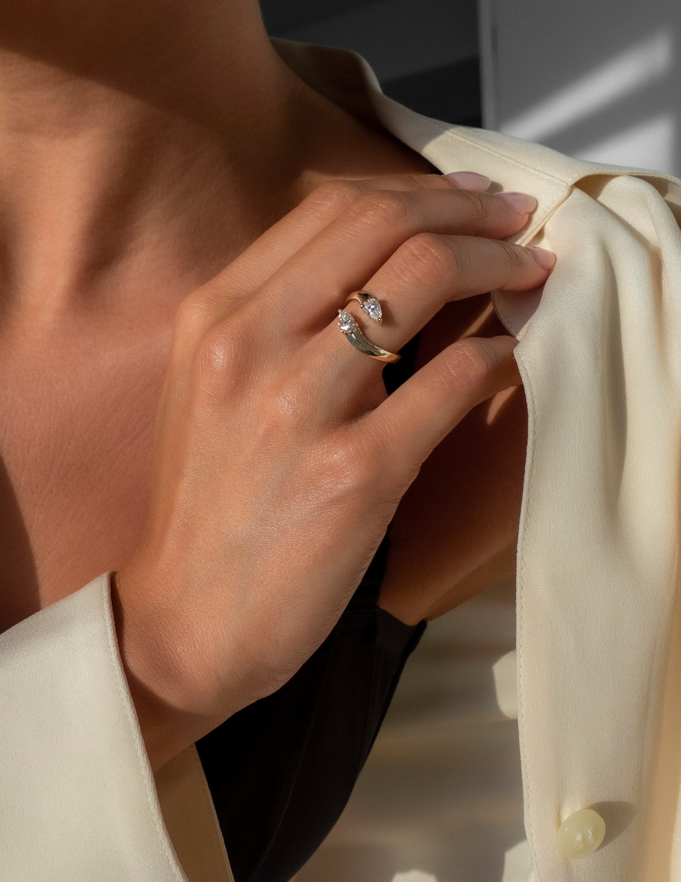 0.80 TCW Pear Moissanite Diamond Open Wedding Wedding Band