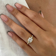 1.0 CT Round Shaped Moissanite Cluster Engagement Ring - crownmoissanite