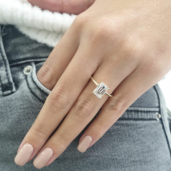 2.0 CT Emerald Cut Solitaire Style Moissanite Engagement Ring - crownmoissanite