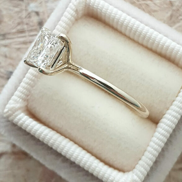 1.35 CT Princess Cut Solitaire Moissanite Engagement Ring - crownmoissanite