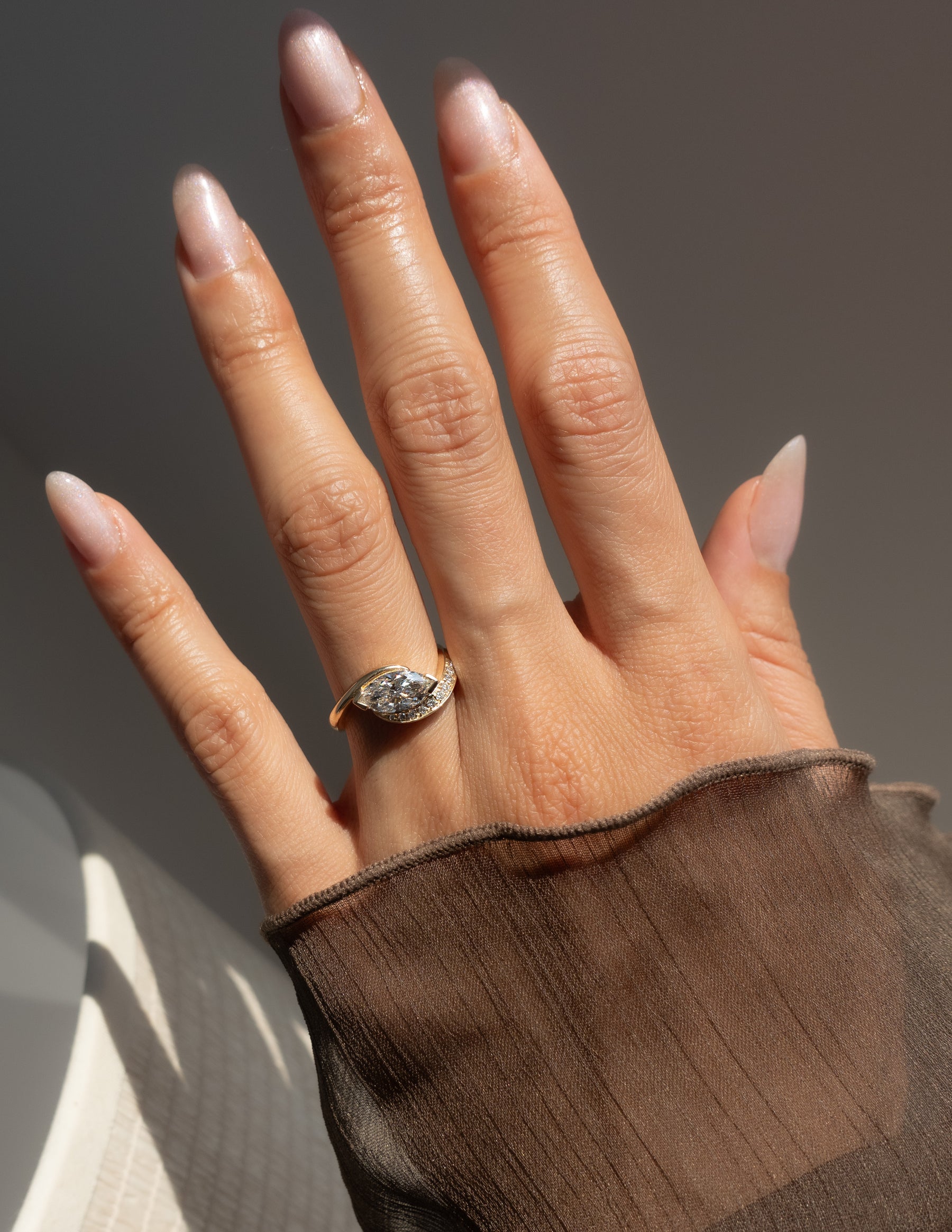 1.0 - 2.0 CT Marquise Cut Moissanite Pavé Unique Setting Engagement Ring