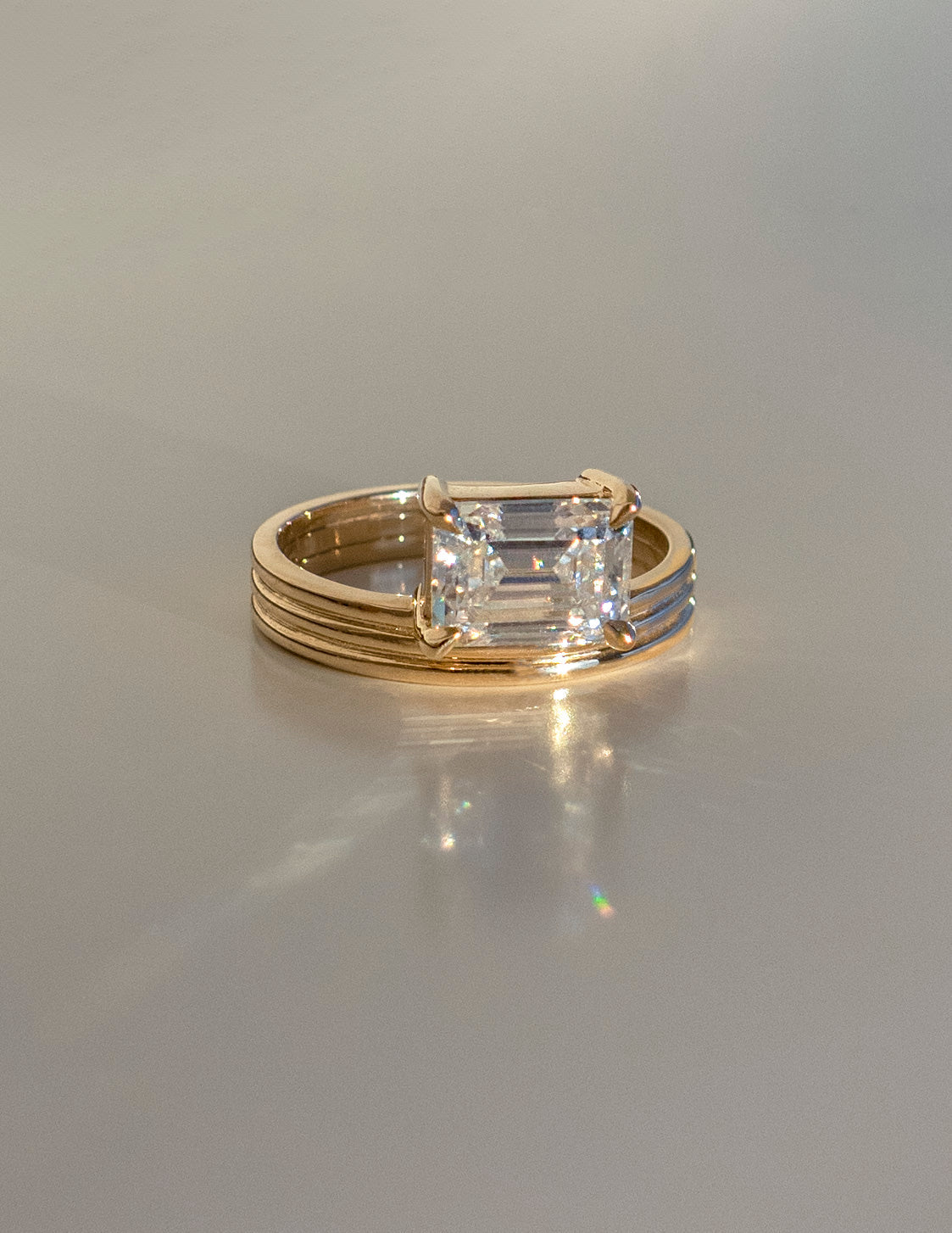 1.50 -2.50 CT Emerald Moissanite Solitaire Style Bridal Bing Set